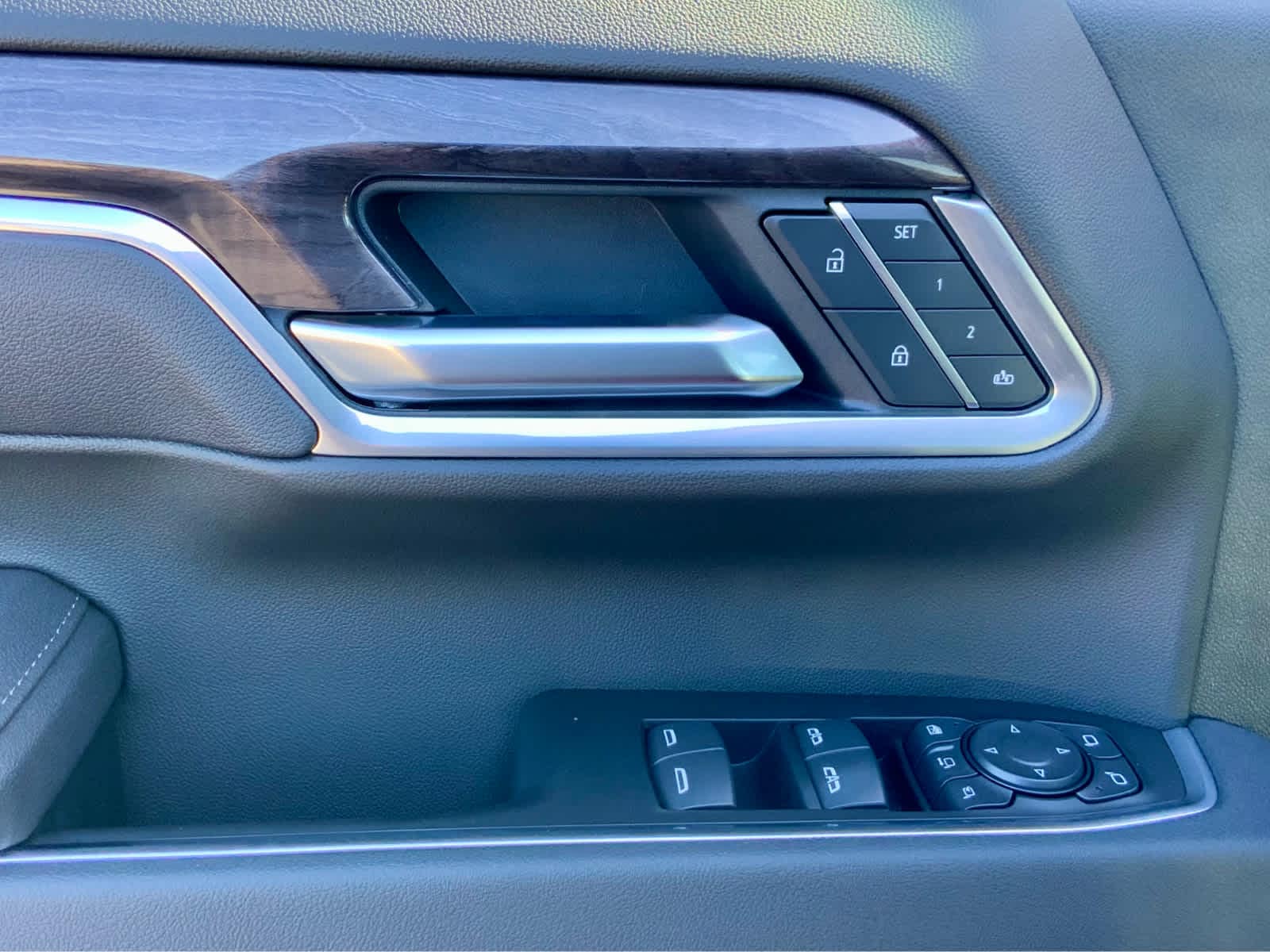 Thumbnail: 2026 Chevrolet Silverado 2500 - 47