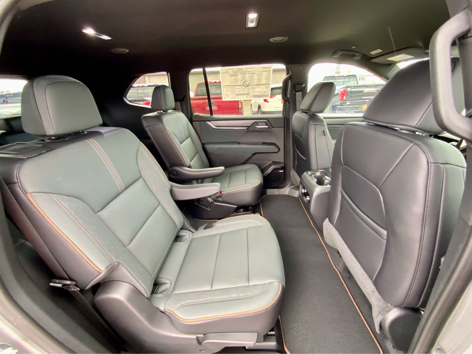 Thumbnail: 2026 GMC Acadia - 26