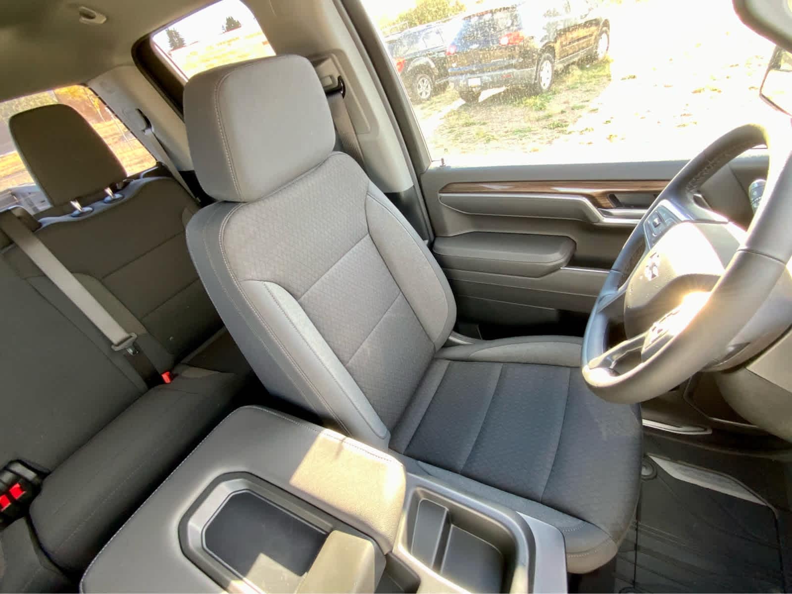 Thumbnail: 2026 Chevrolet Silverado 1500 - 32