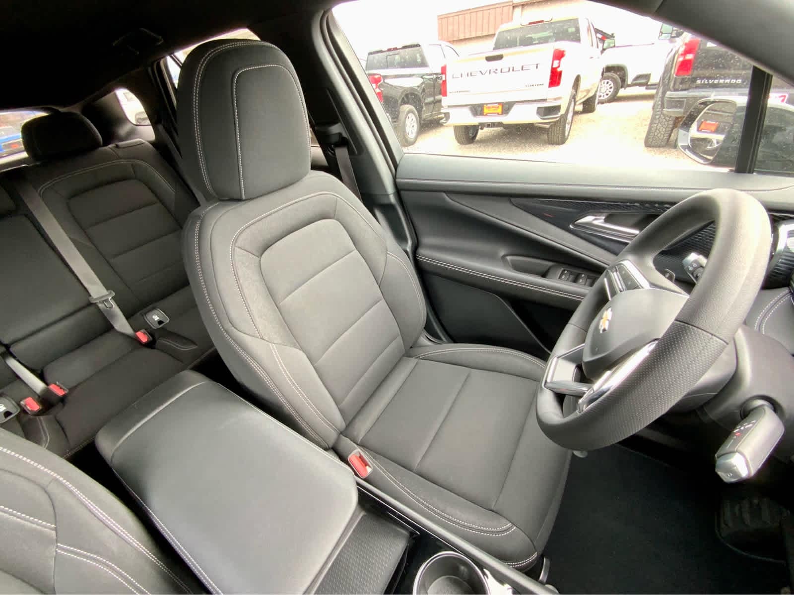 Thumbnail: 2026 Chevrolet Blazer EV - 25