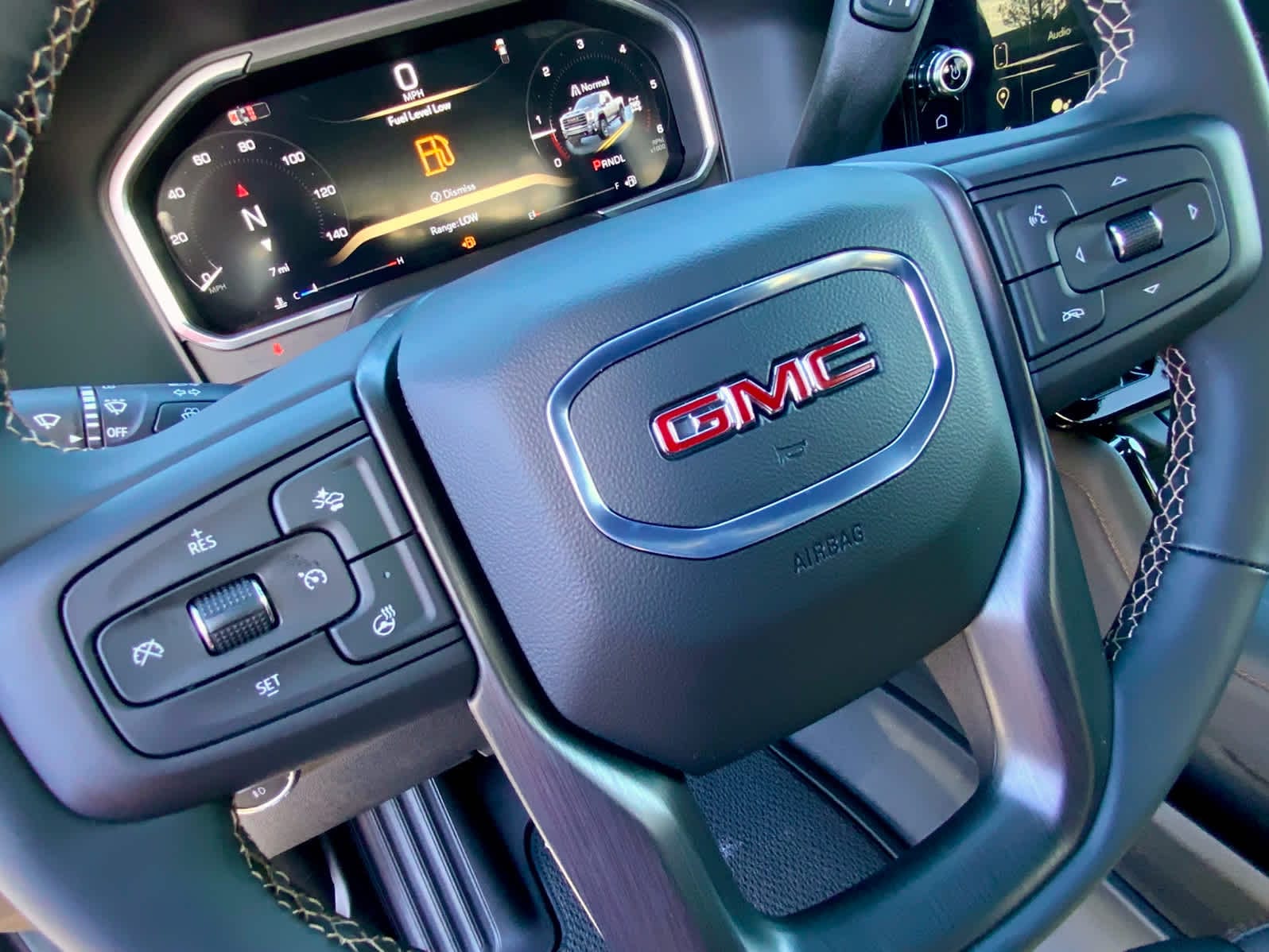 Thumbnail: 2026 GMC Sierra 2500 - 47