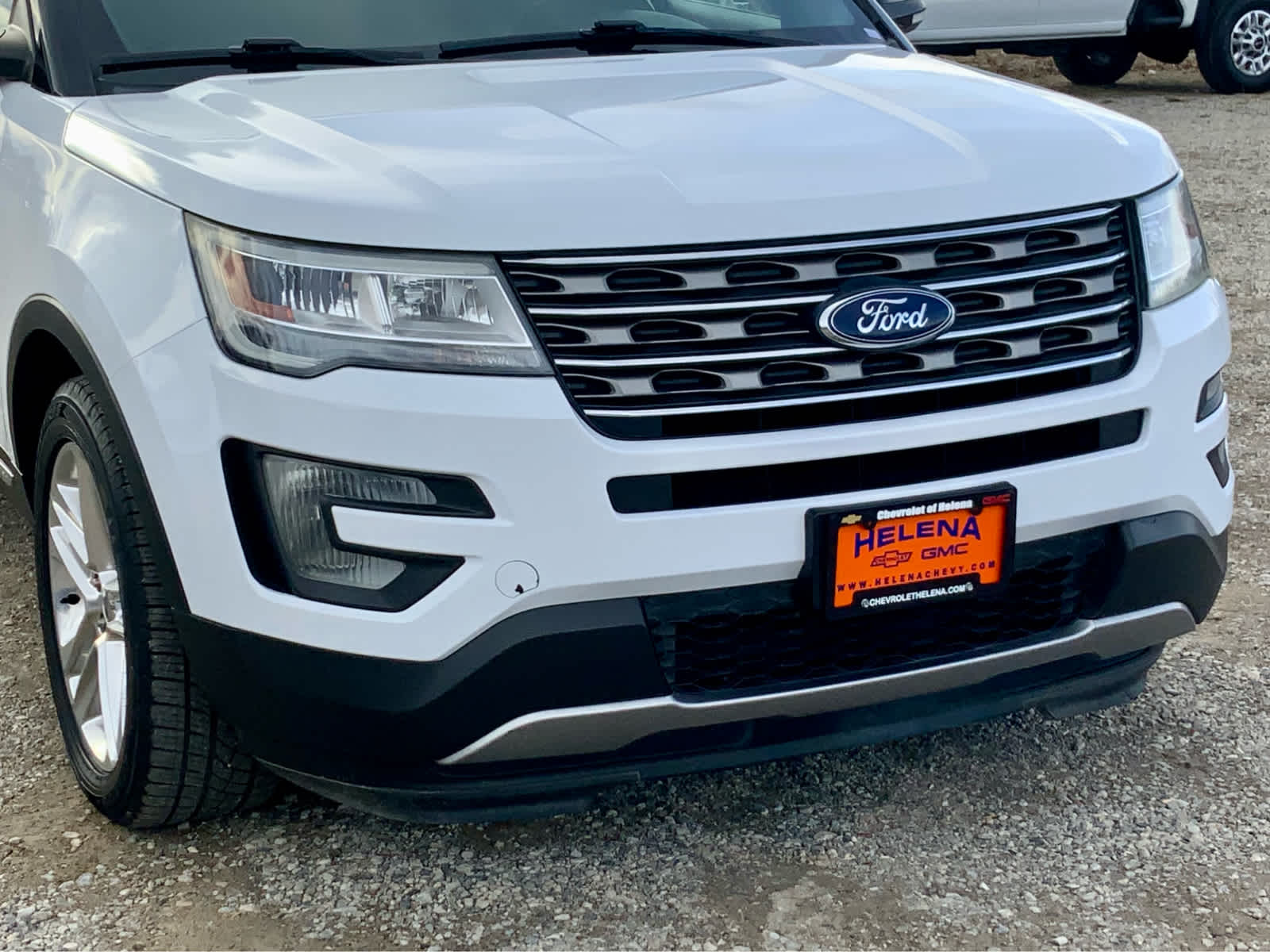 Thumbnail: 2017 Ford Explorer - 9