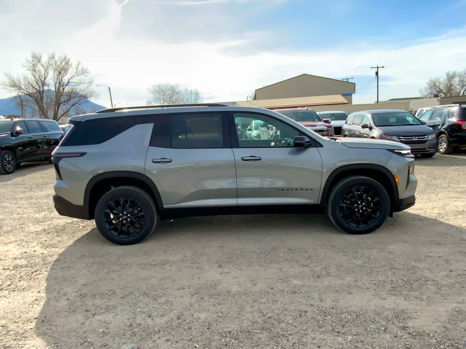 Thumbnail: 2026 Chevrolet Traverse - 6