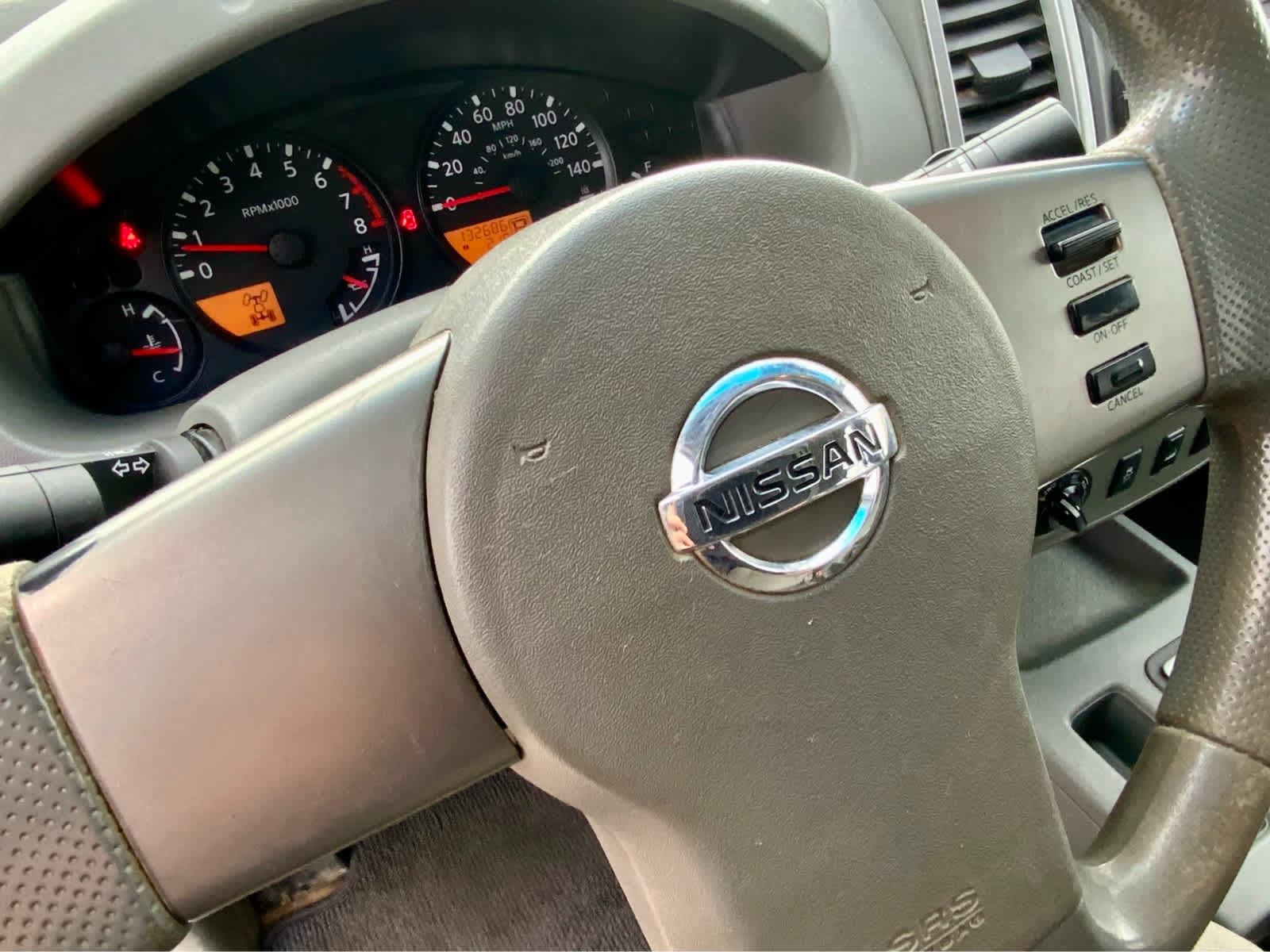 Thumbnail: 2012 Nissan Frontier - 36