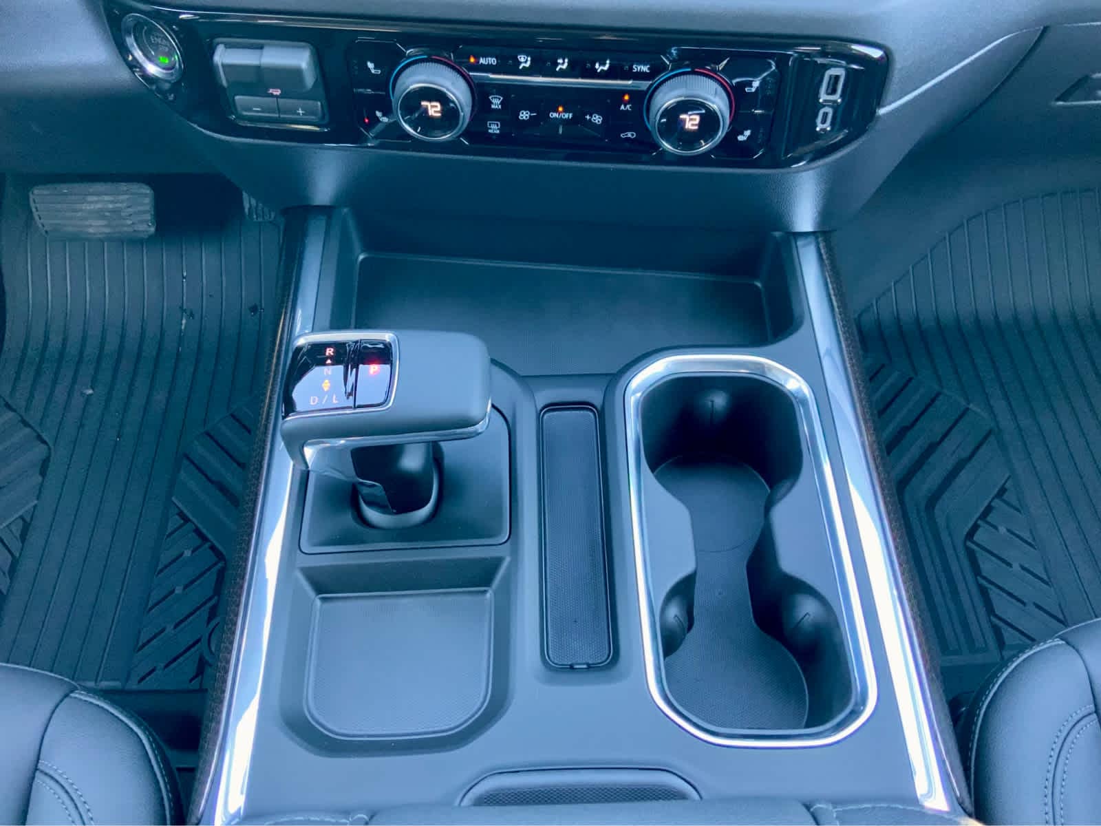 Thumbnail: 2026 Chevrolet Silverado 1500 - 45