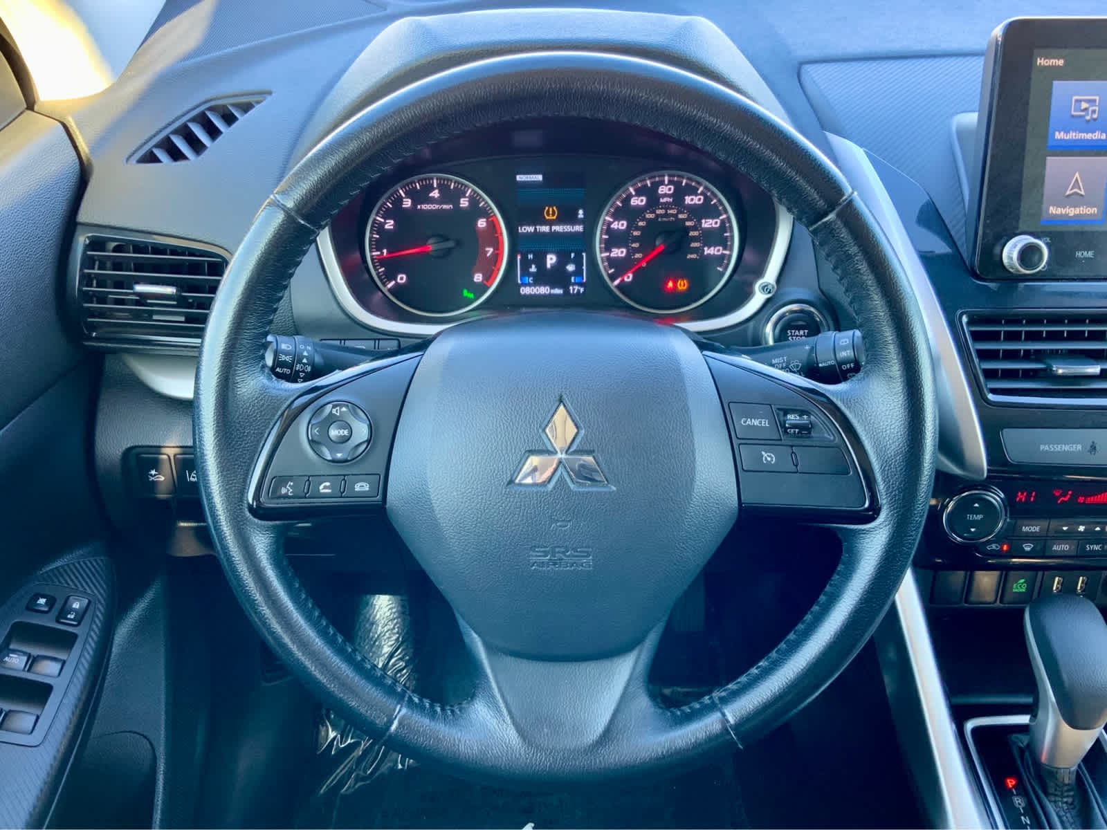 Thumbnail: 2022 Mitsubishi Eclipse Cross - 34