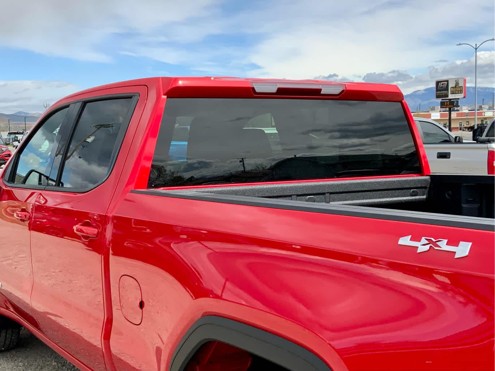 Thumbnail: 2026 GMC Sierra 1500 - 13
