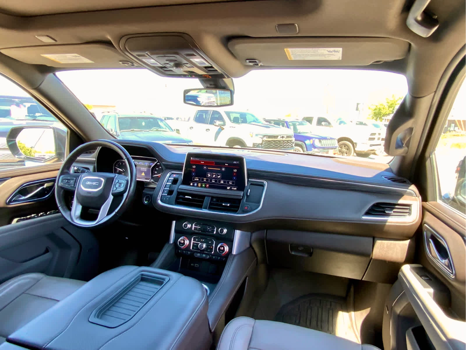 Thumbnail: 2021 GMC Yukon - 31