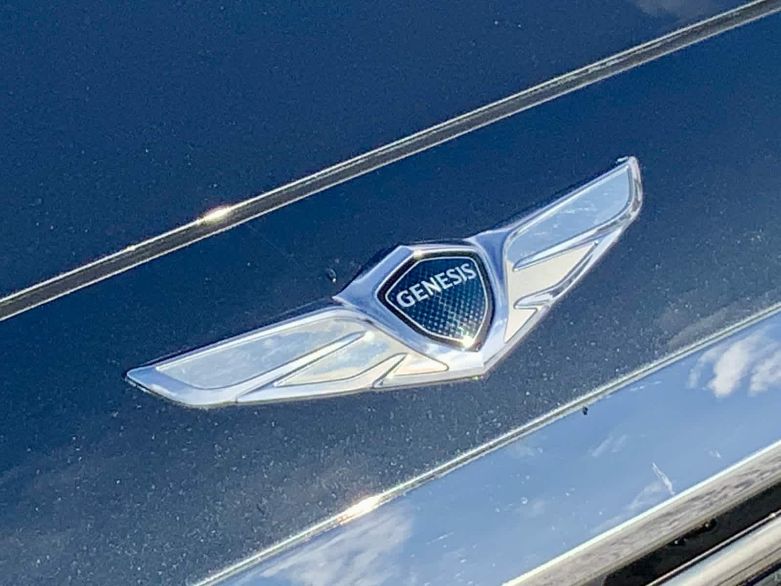 Thumbnail: 2017 Genesis G90 - 18