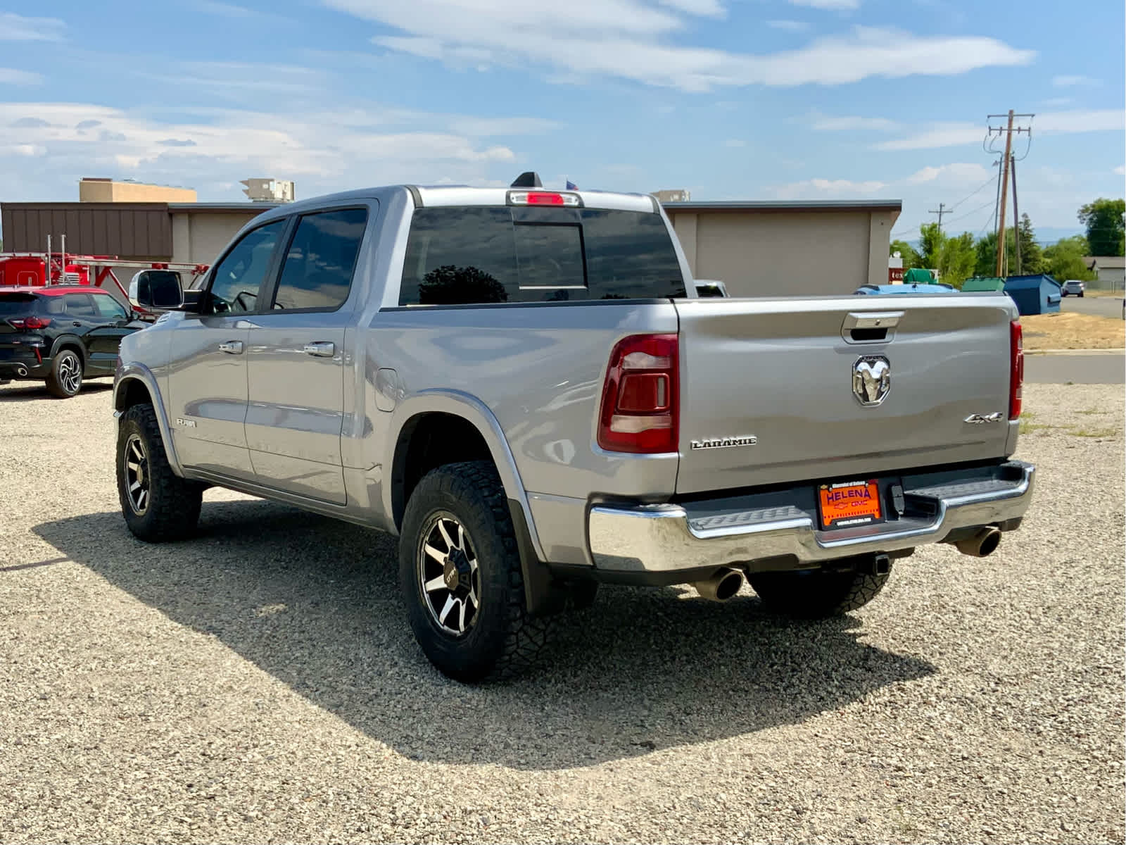 2020 Ram 1500 Laramie photo 3