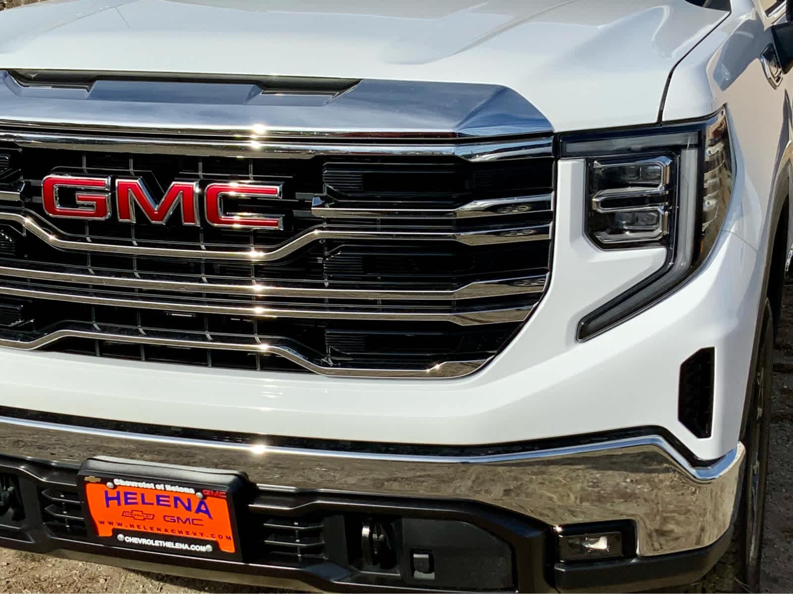 Thumbnail: 2026 GMC Sierra 1500 - 16