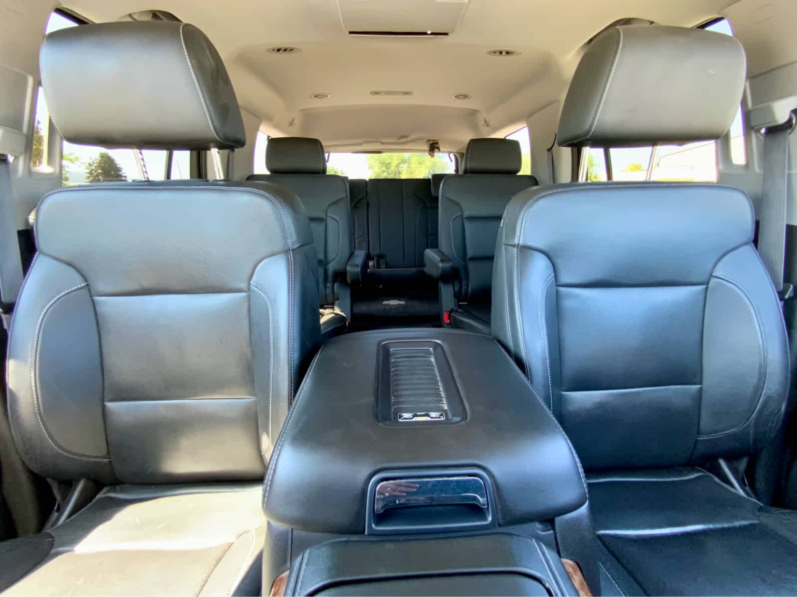 Thumbnail: 2016 Chevrolet Tahoe - 35