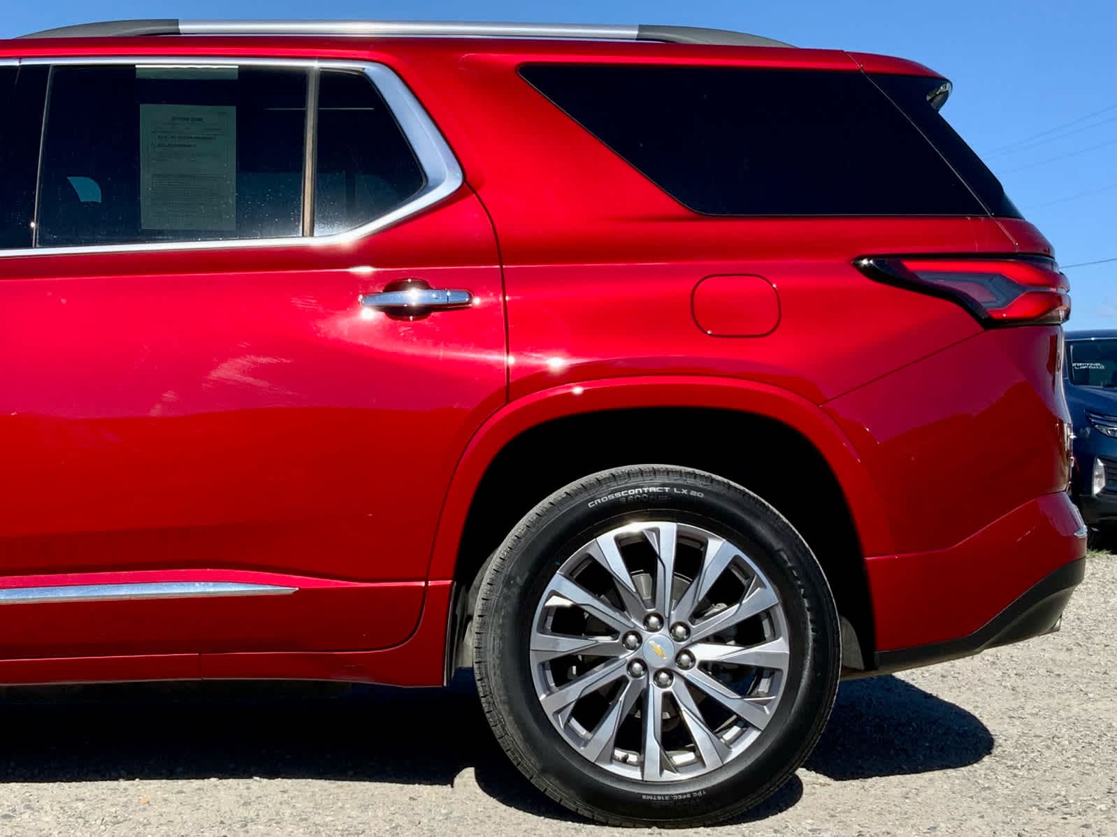 Thumbnail: 2023 Chevrolet Traverse - 11