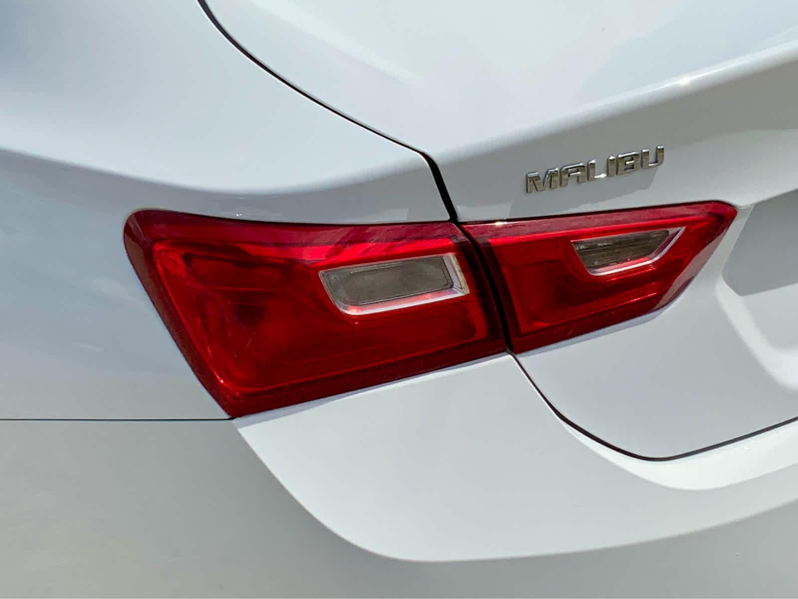 Thumbnail: 2023 Chevrolet Malibu - 13