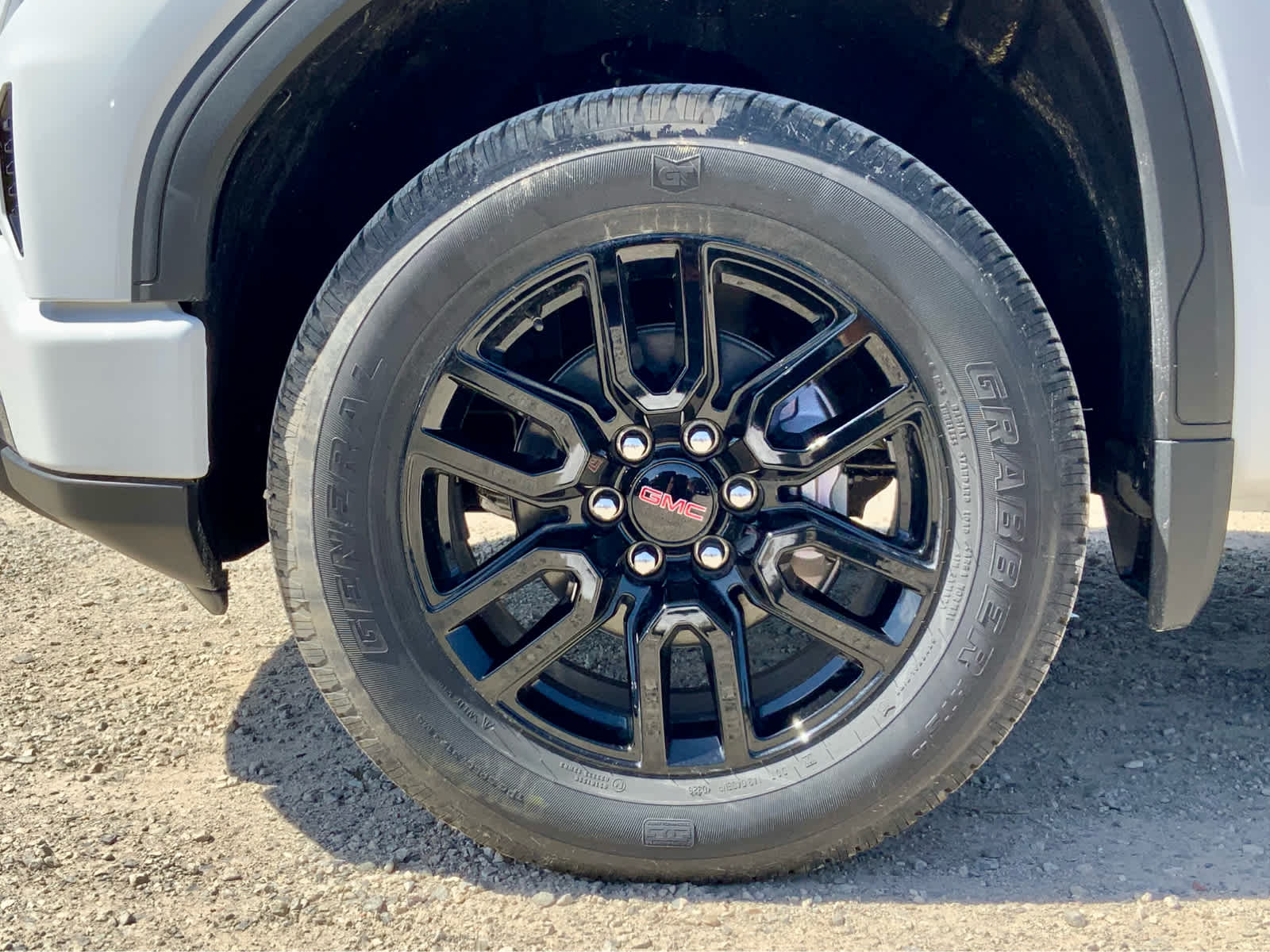 Thumbnail: 2026 GMC Sierra 1500 - 16