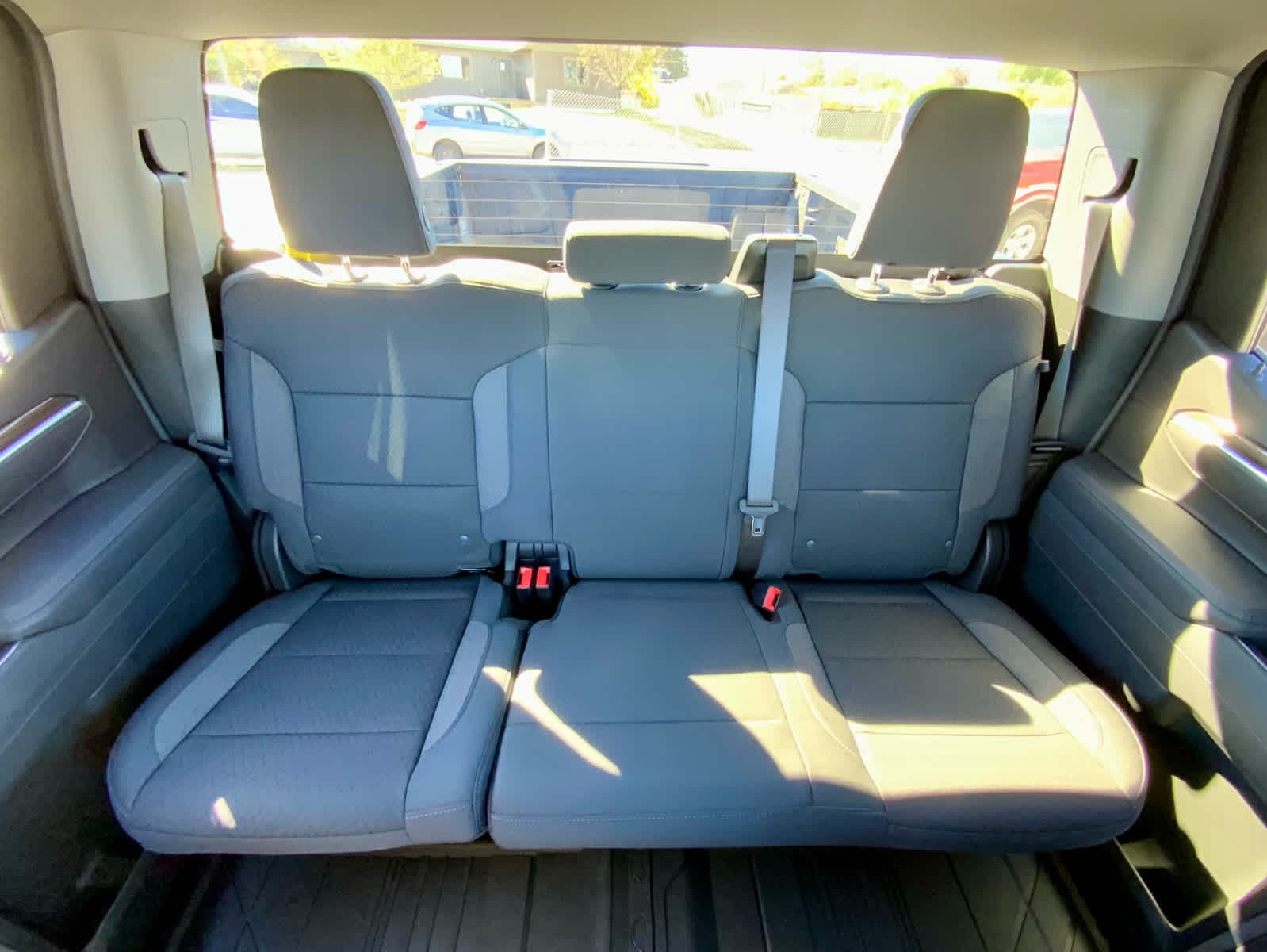 Thumbnail: 2026 Chevrolet Silverado 1500 - 33