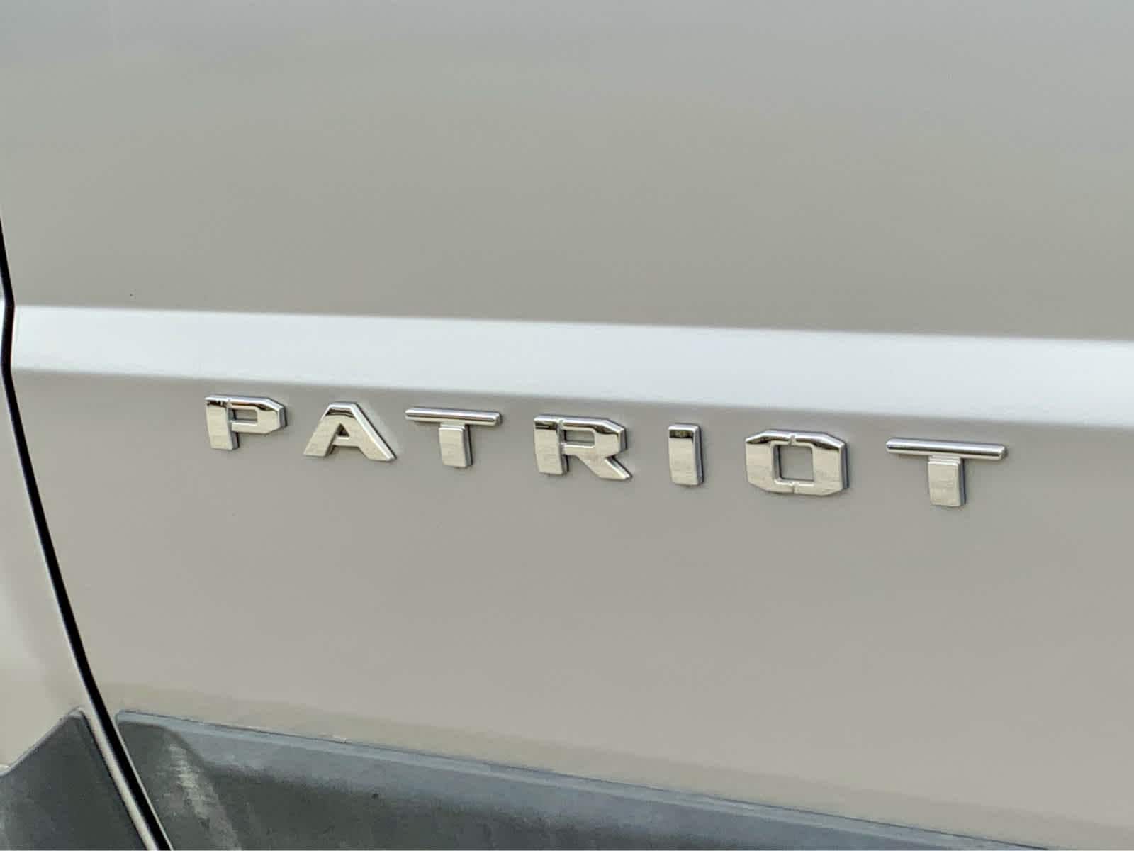 Thumbnail: 2016 Jeep Patriot - 17