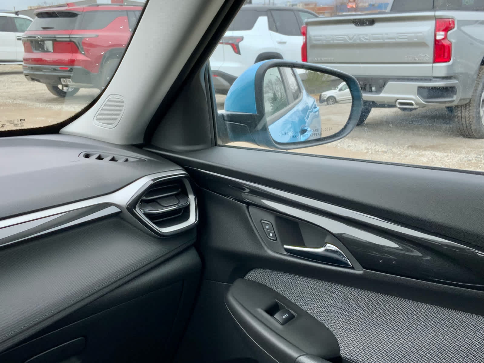 Thumbnail: 2026 Chevrolet TrailBlazer - 36