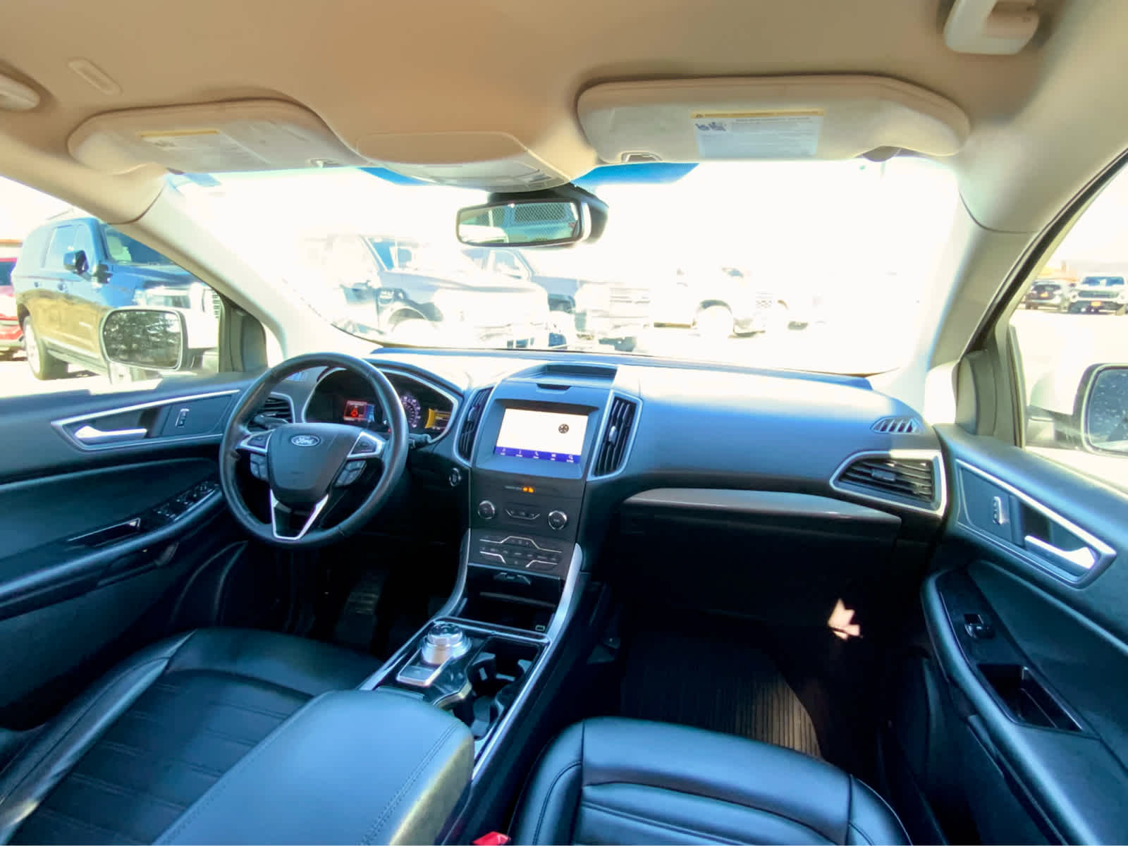 Thumbnail: 2020 Ford Edge - 31