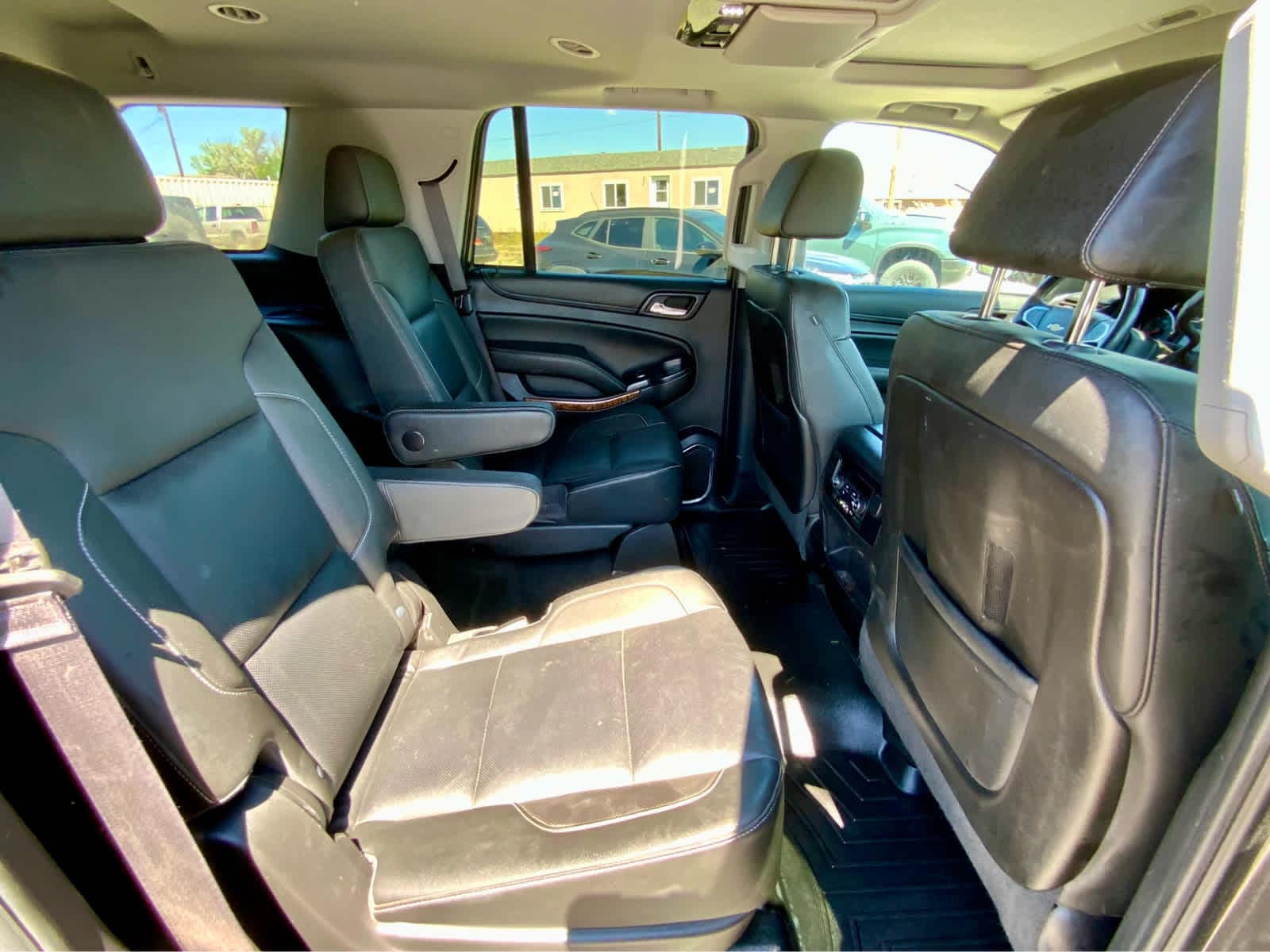 Thumbnail: 2016 Chevrolet Tahoe - 28