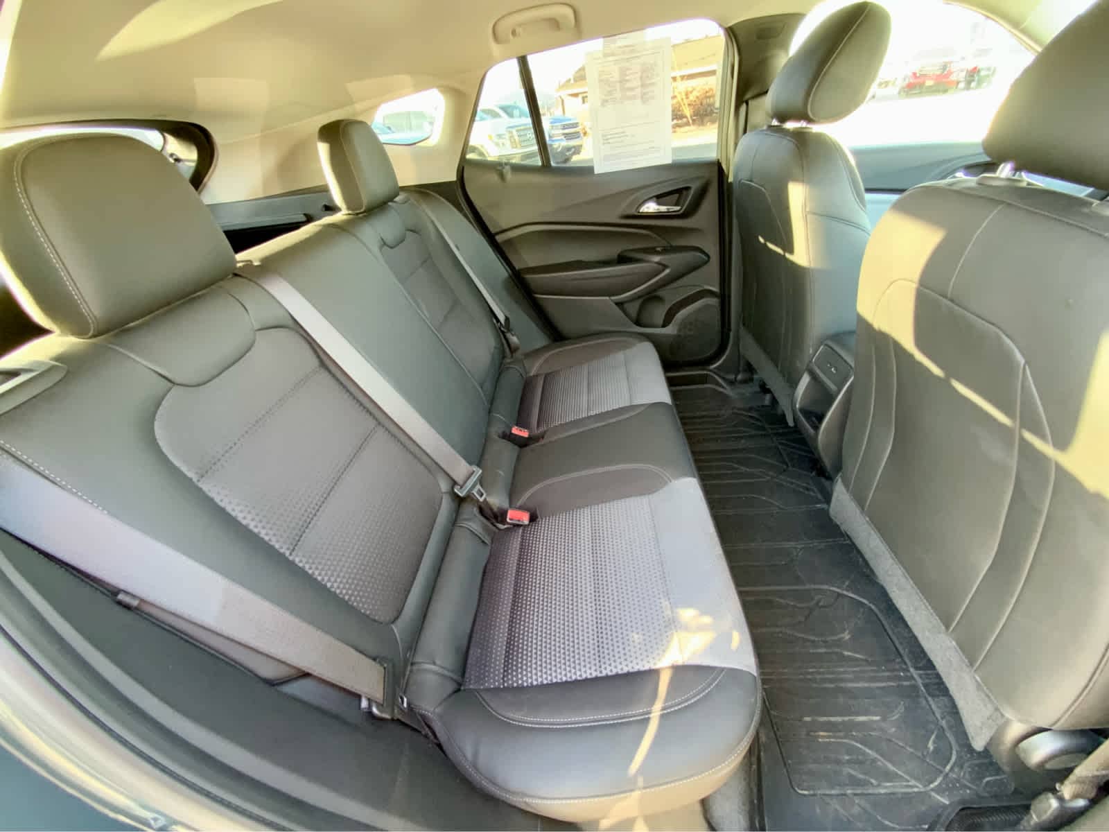 Thumbnail: 2025 Chevrolet Trax - 20