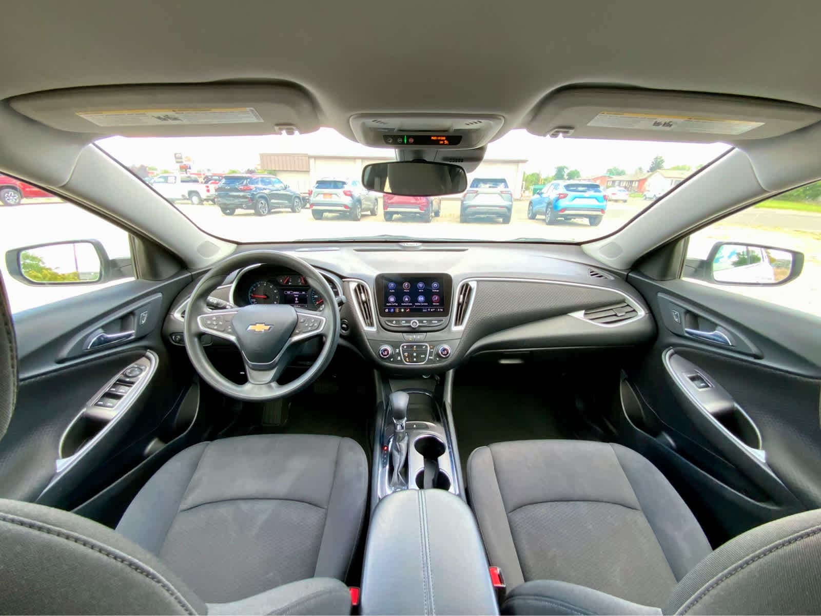 Thumbnail: 2023 Chevrolet Malibu - 31