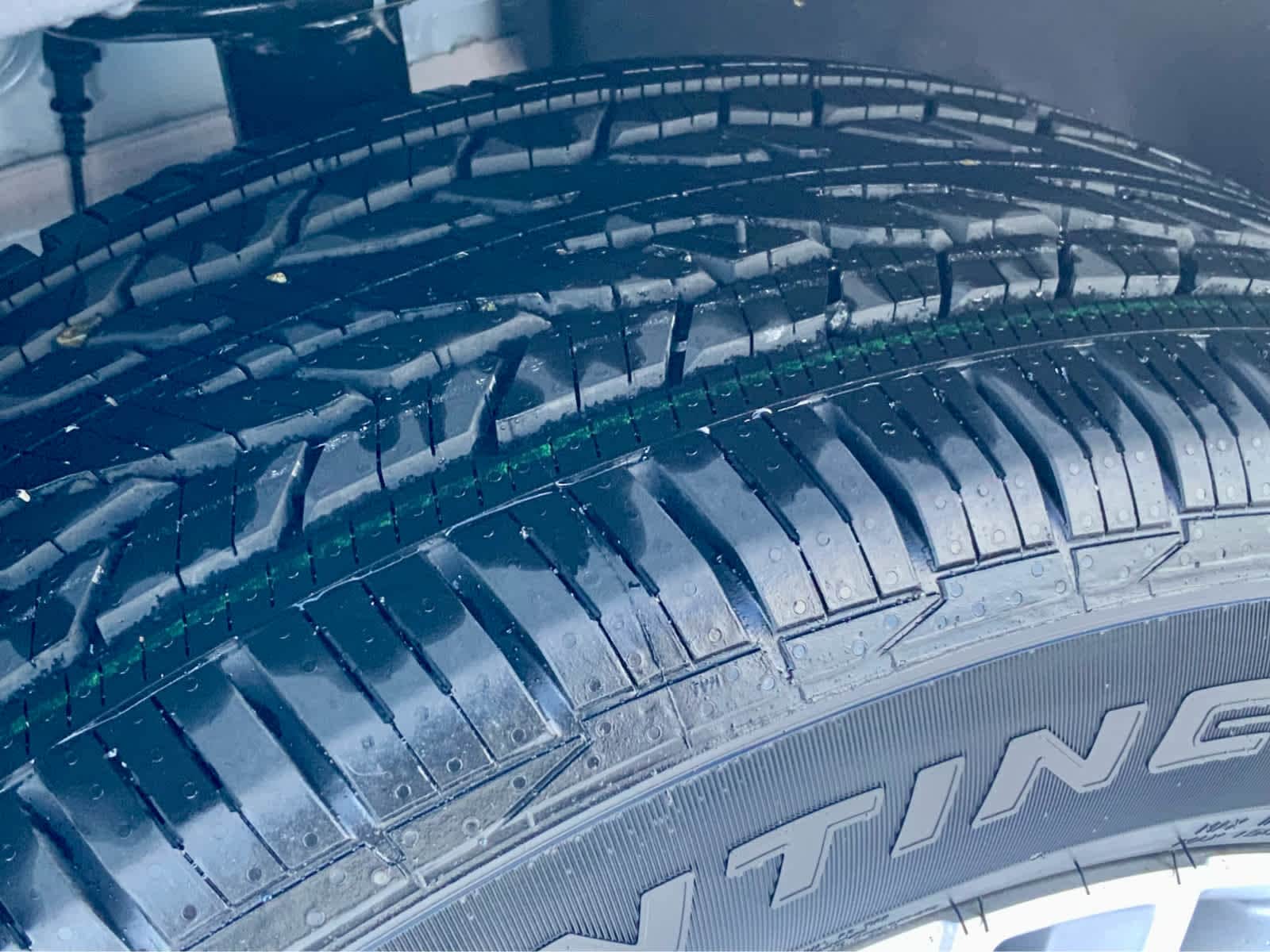 Thumbnail: 2026 GMC Acadia - 18