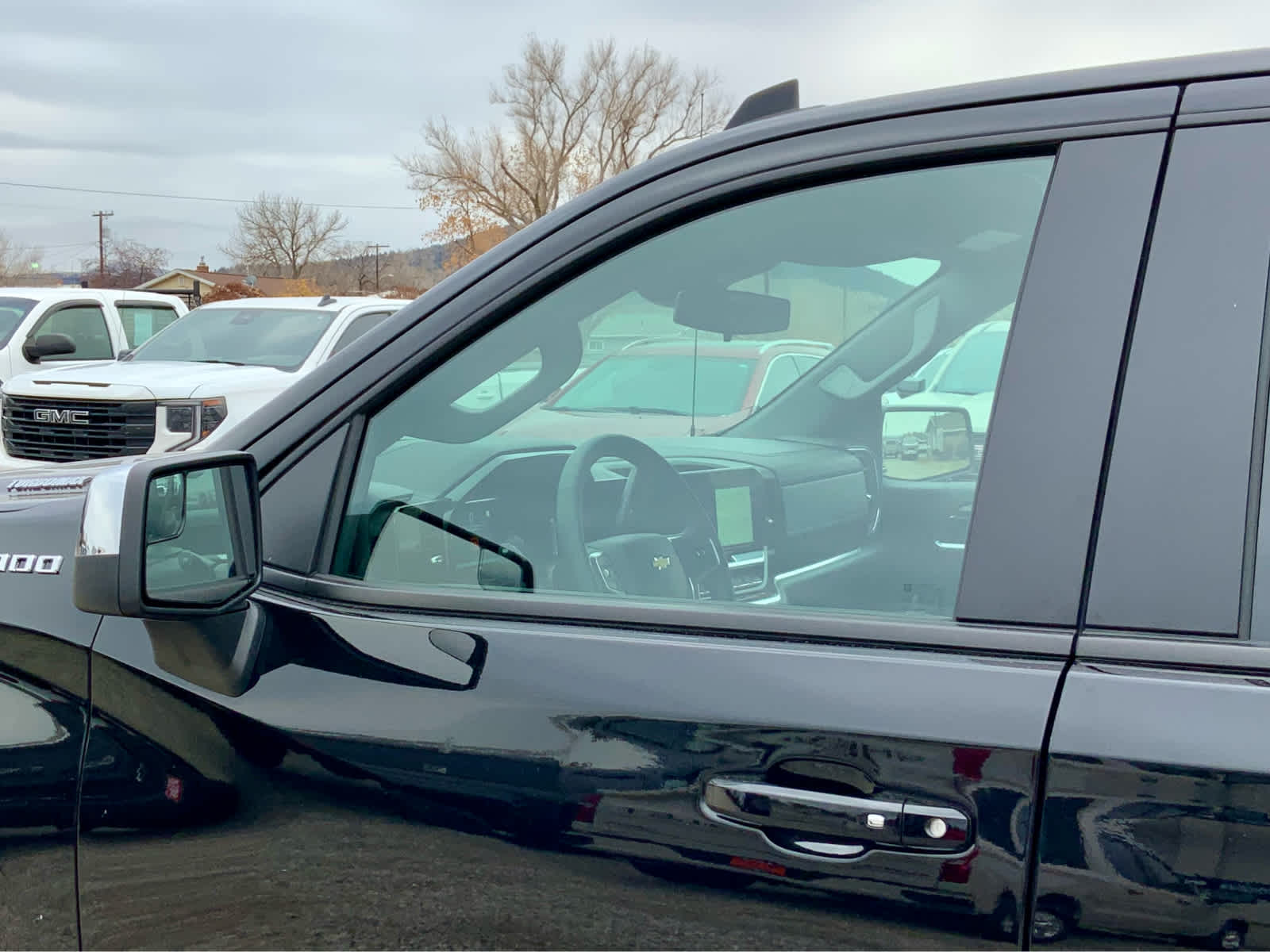 Thumbnail: 2026 Chevrolet Silverado 1500 - 13