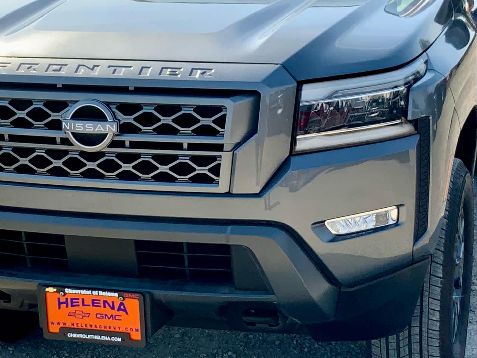 Thumbnail: 2024 Nissan Frontier - 14