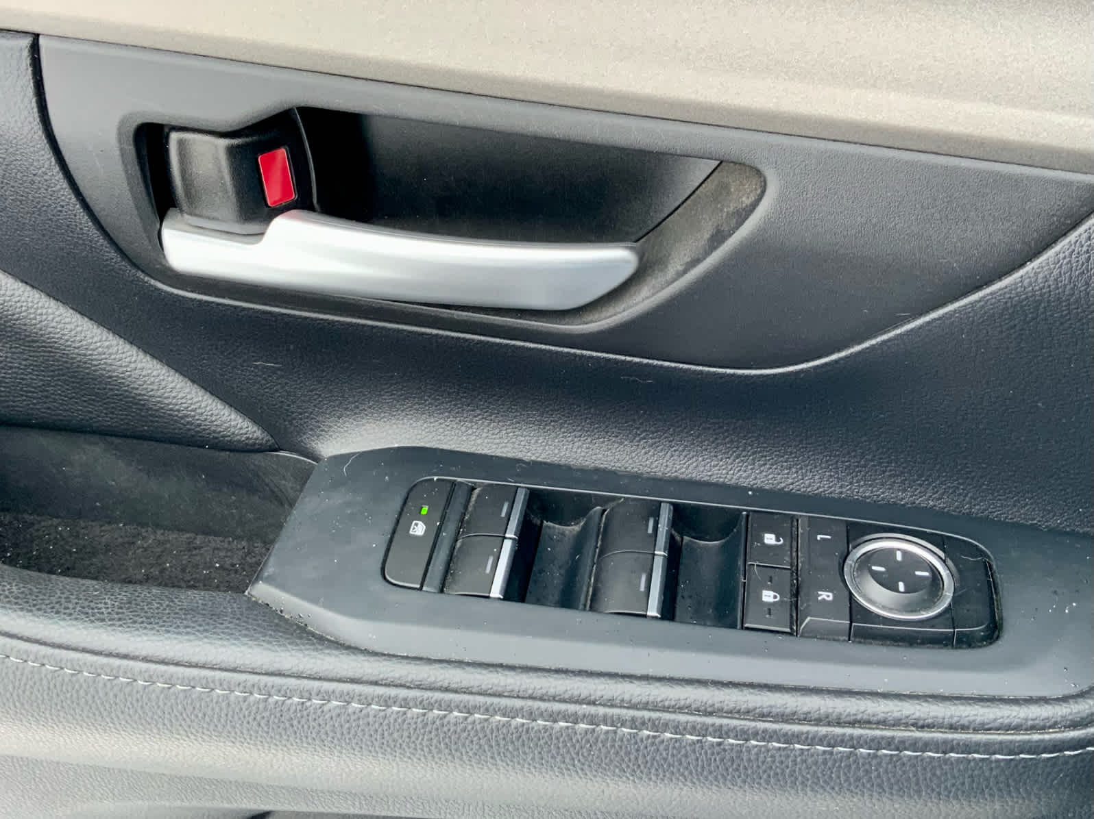 Thumbnail: 2024 Toyota Grand Highlander - 49