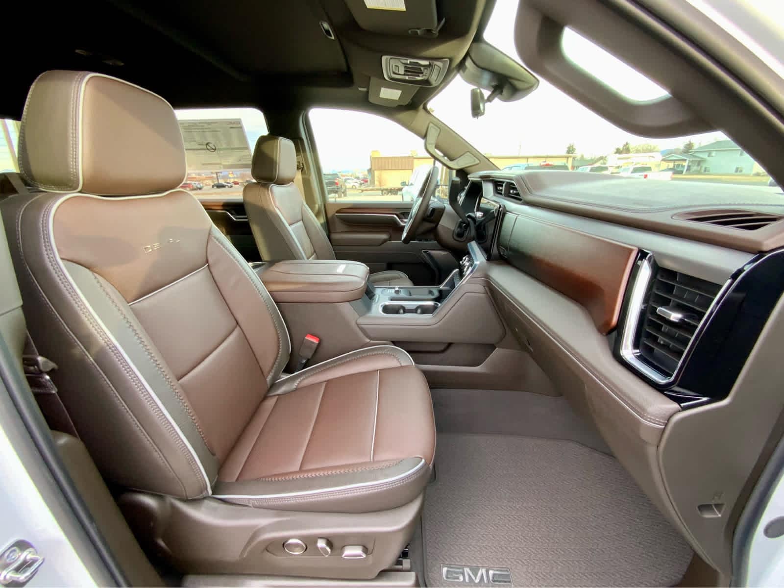 Thumbnail: 2026 GMC Sierra 3500 - 27