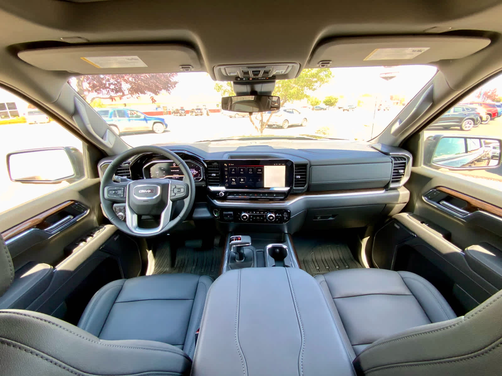 Thumbnail: 2025 GMC Sierra 1500 - 36