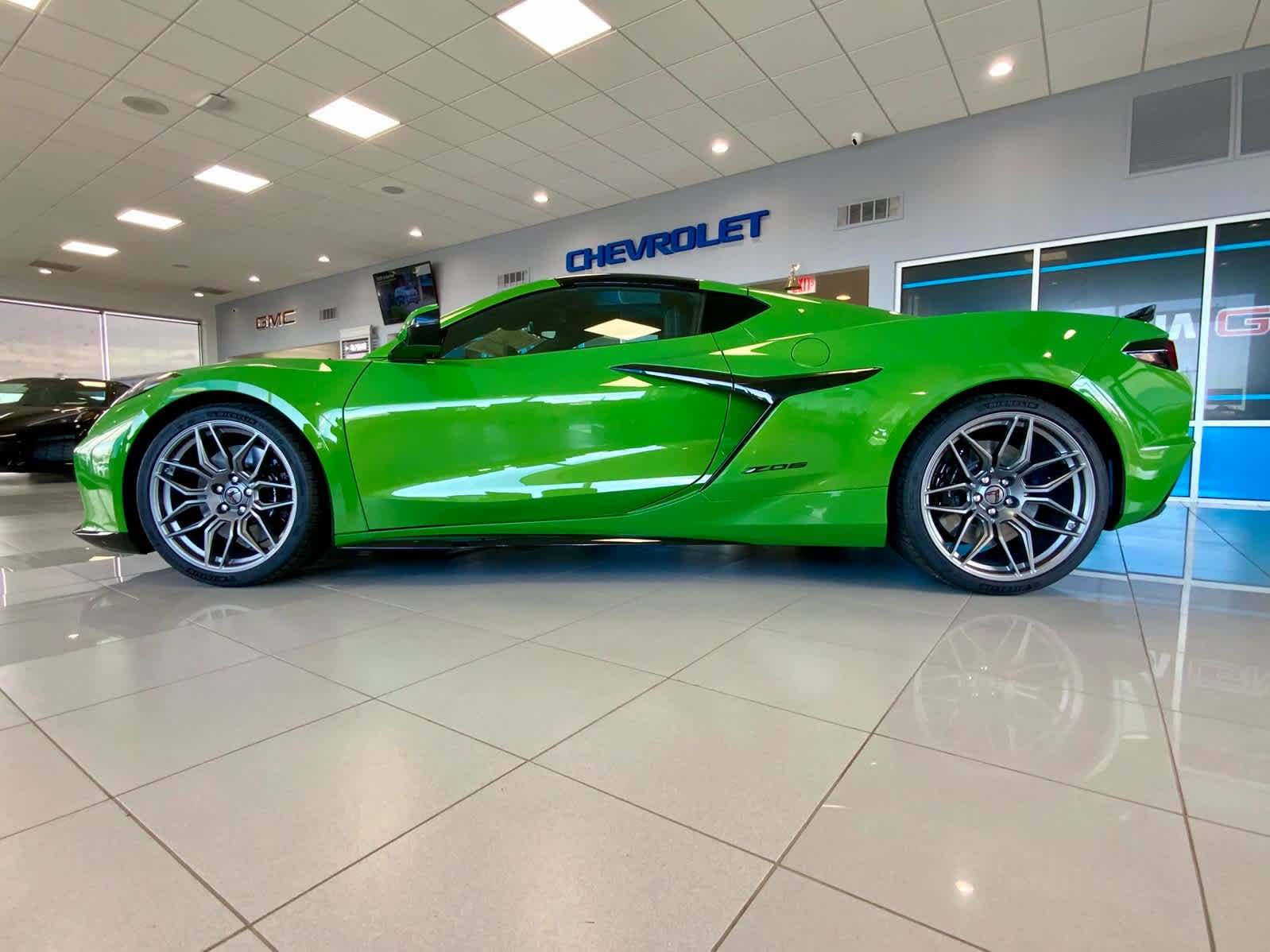 Thumbnail: 2026 Chevrolet Corvette - 2