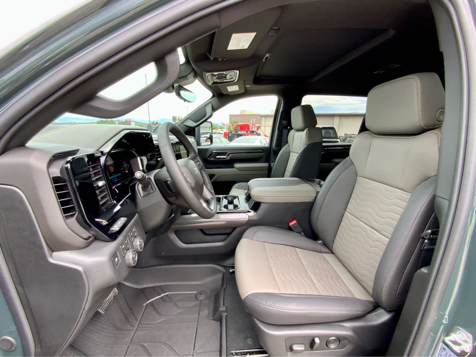 Thumbnail: 2026 Chevrolet Silverado 2500 - 24