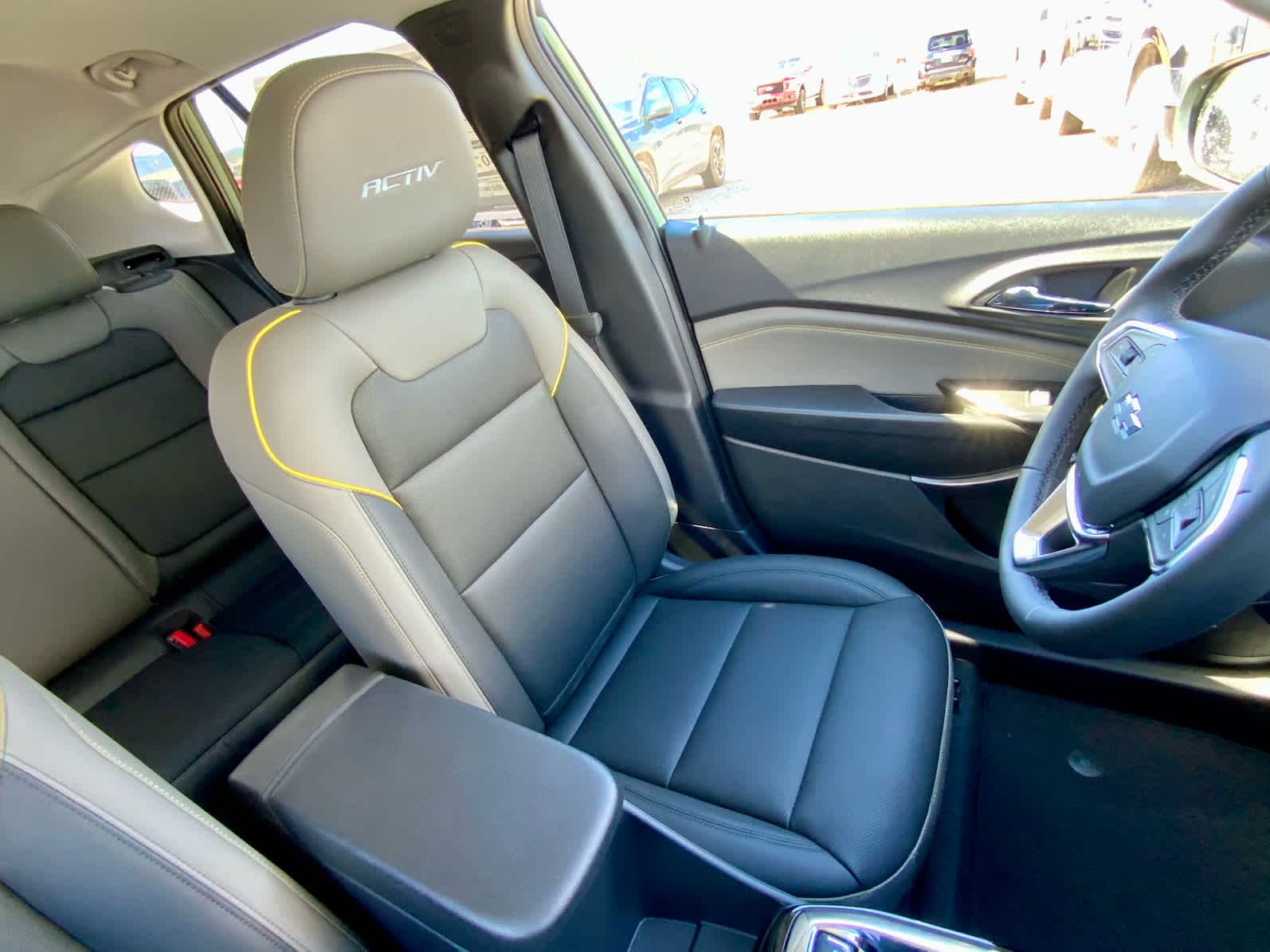 Thumbnail: 2026 Chevrolet Trax - 25