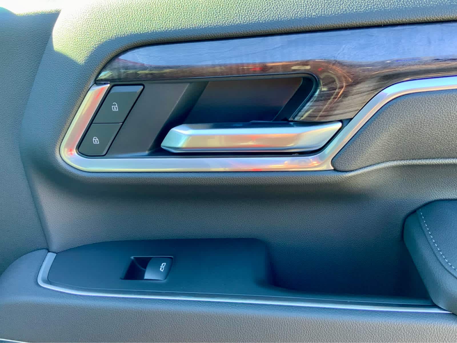 Thumbnail: 2026 Chevrolet Silverado 2500 - 48