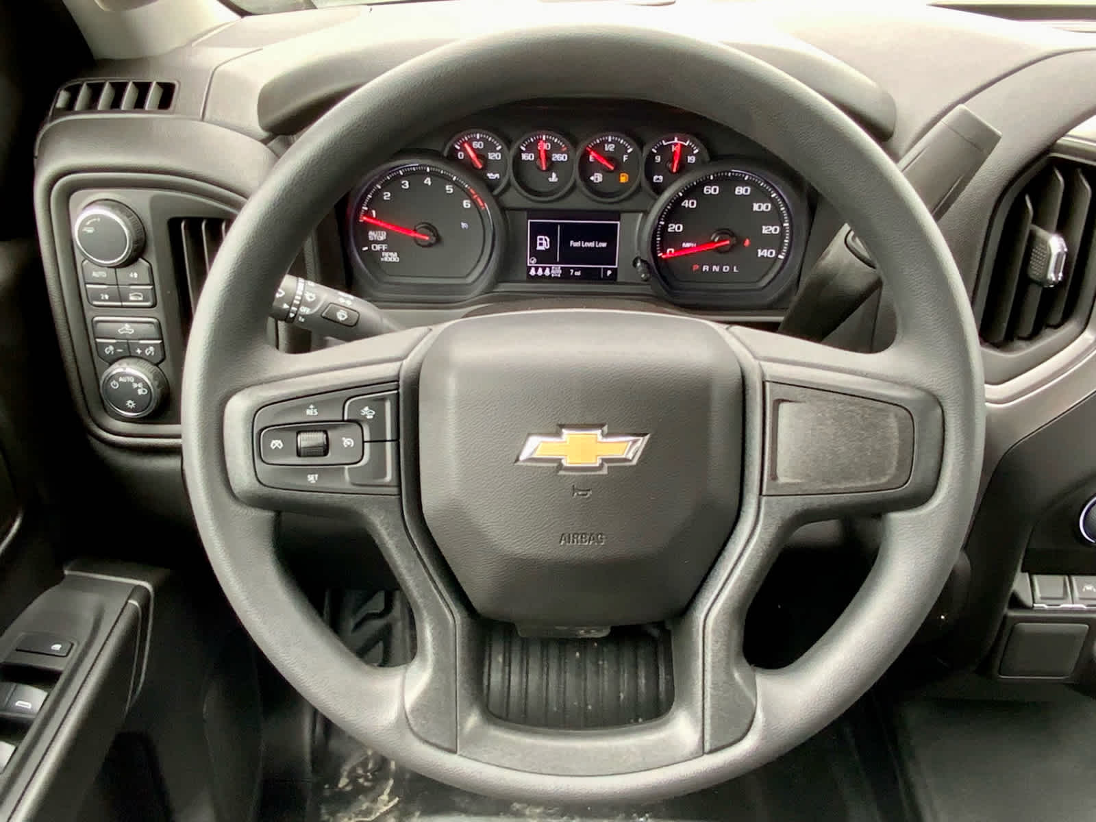 Thumbnail: 2025 Chevrolet Silverado 1500 - 40