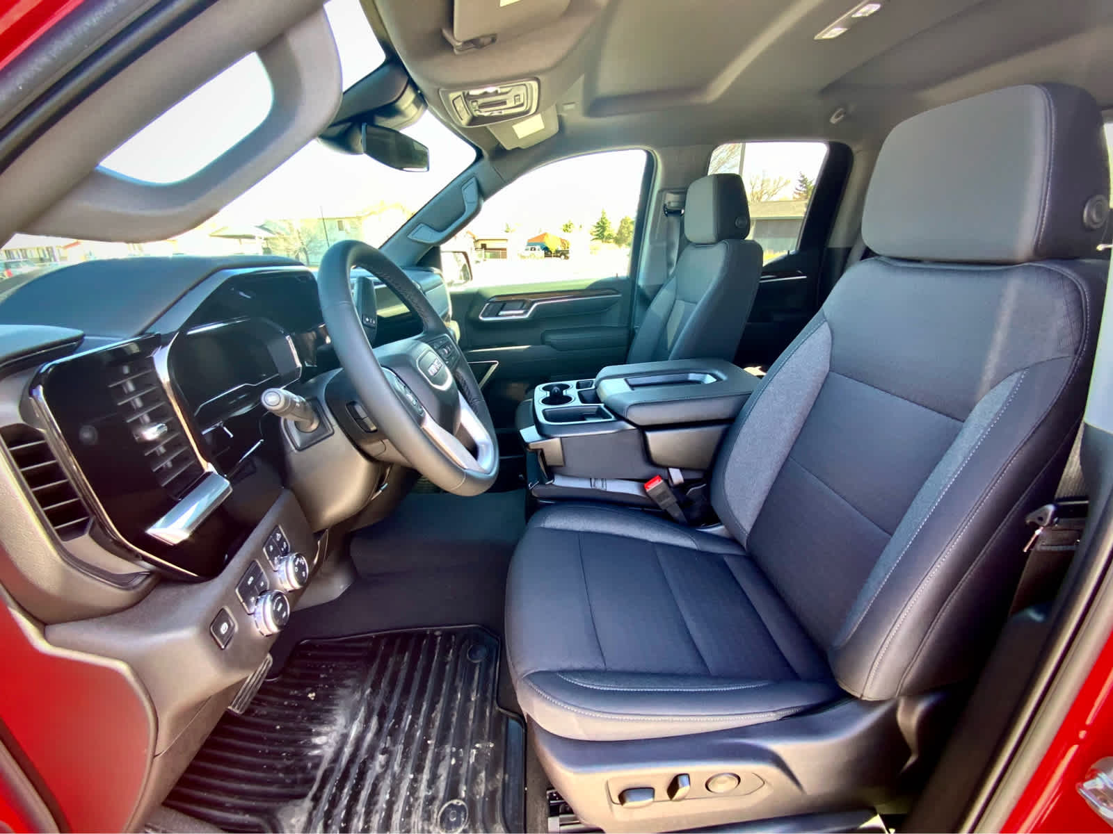 Thumbnail: 2025 GMC Sierra 1500 - 27