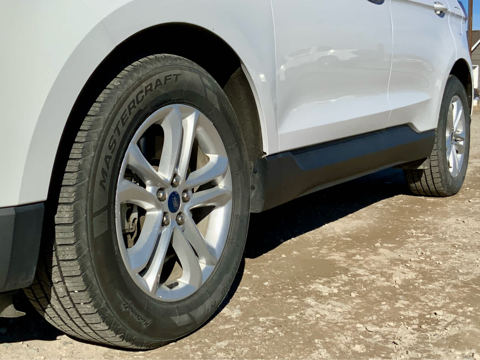 Thumbnail: 2020 Ford Edge - 12