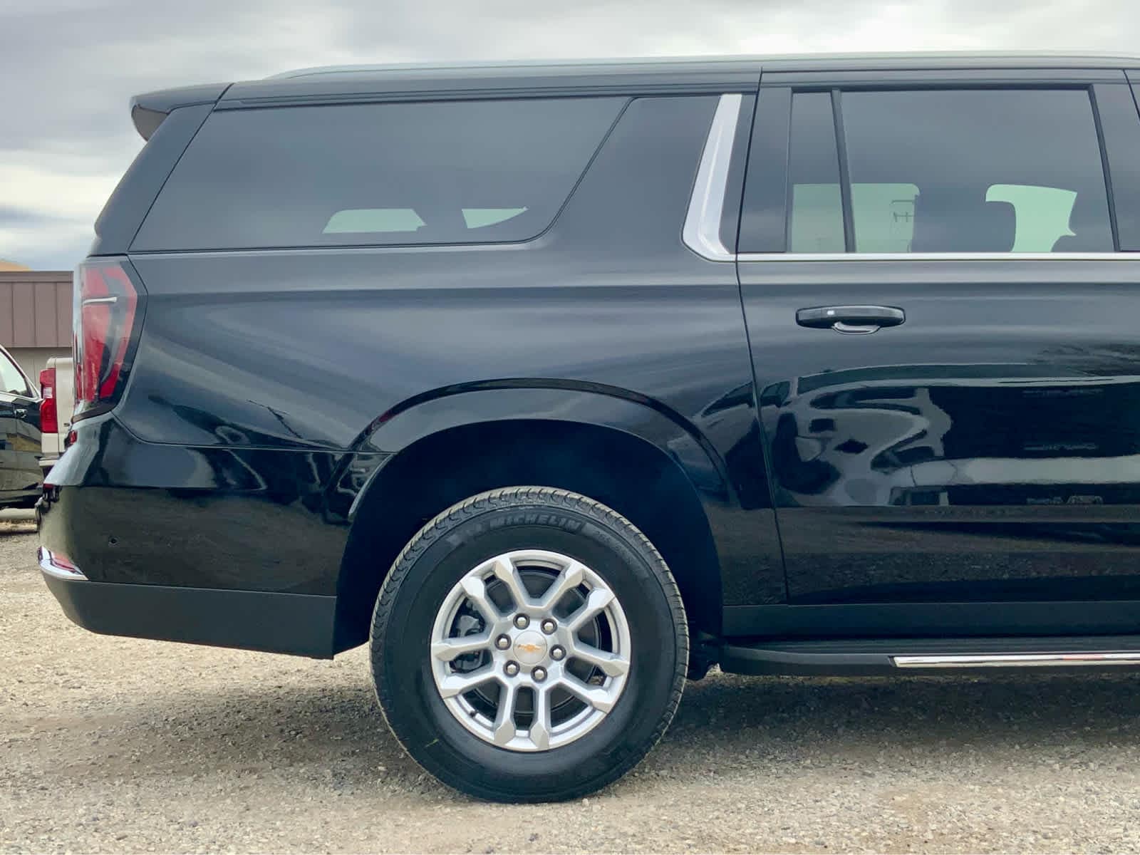 Thumbnail: 2026 Chevrolet Suburban - 11