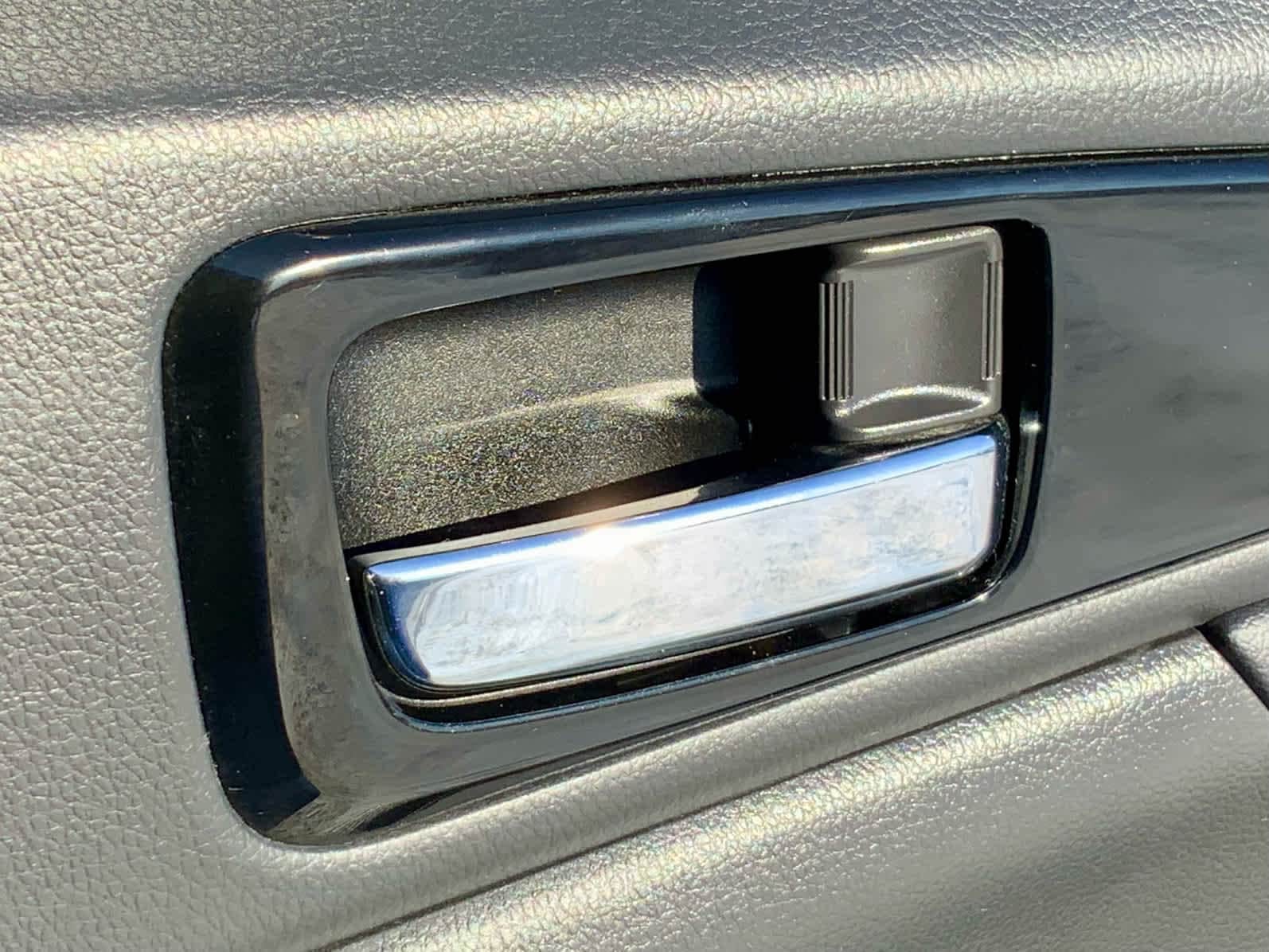 Thumbnail: 2022 Mitsubishi Eclipse Cross - 48