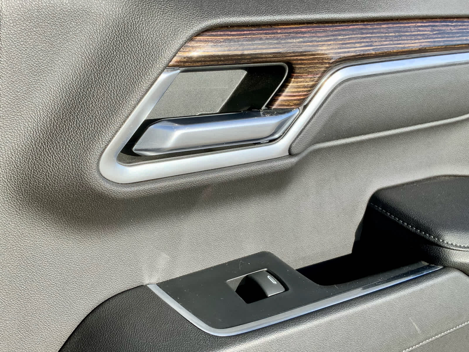 Thumbnail: 2023 GMC Sierra 1500 - 50