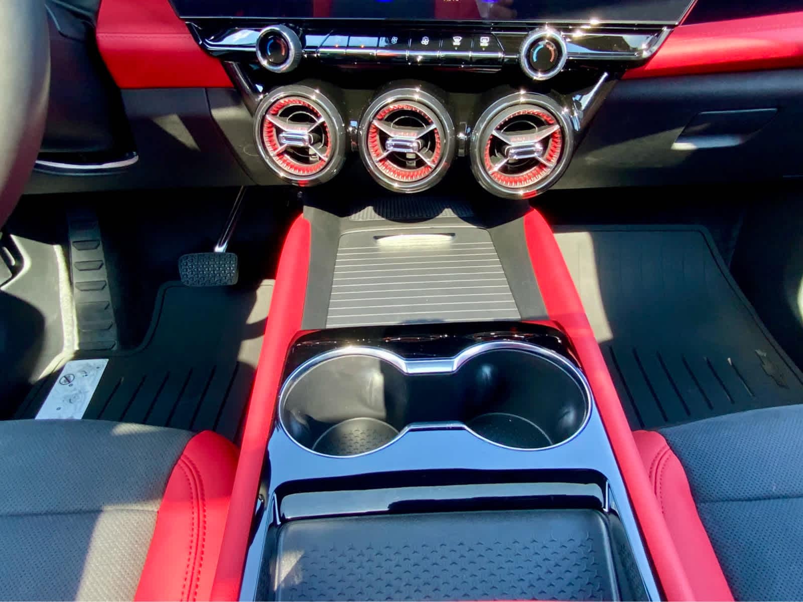 Thumbnail: 2025 Chevrolet Blazer EV - 46