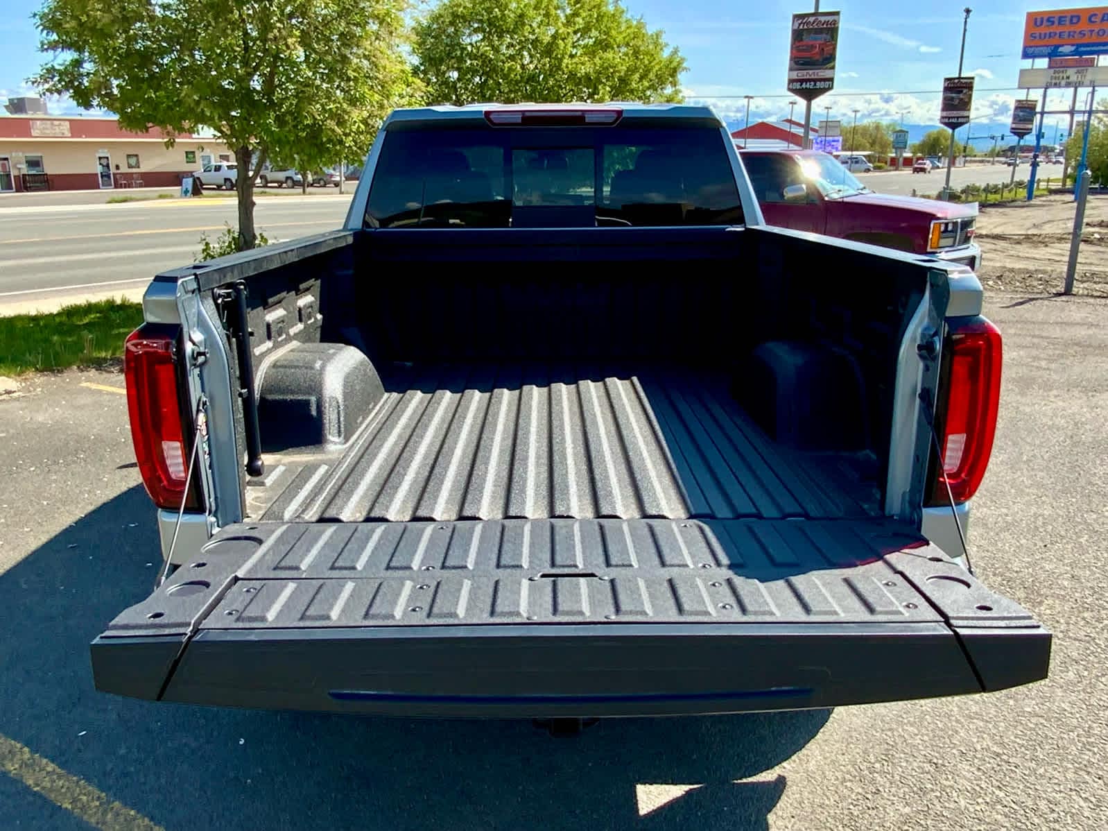 2025 GMC Sierra 1500 SLT 20