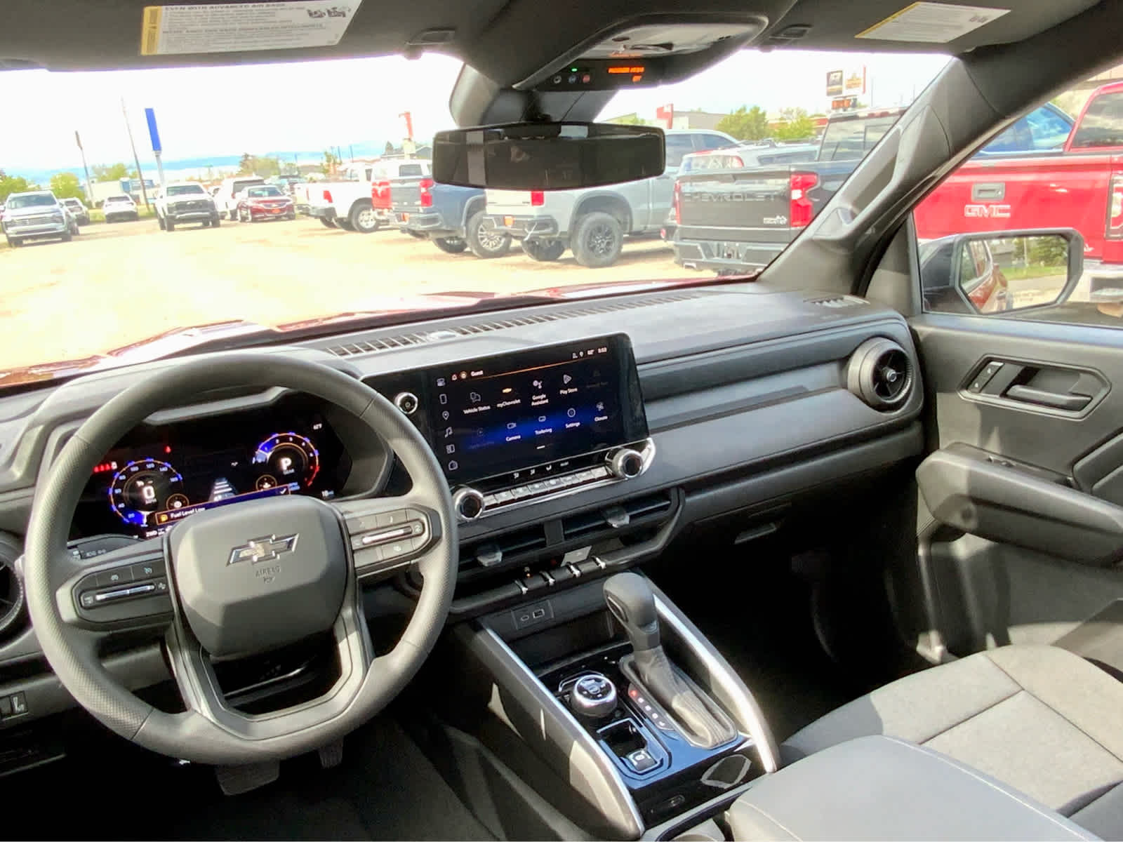 Thumbnail: 2026 Chevrolet Colorado - 34