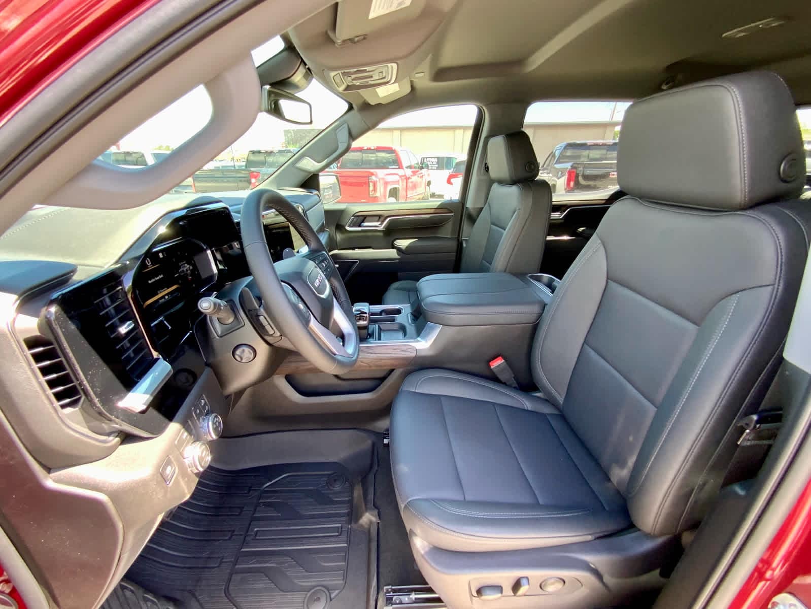 Thumbnail: 2026 GMC Sierra 1500 - 23