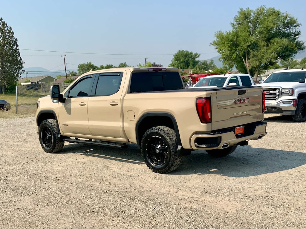 Used 2023 GMC Sierra 1500 AT4 Truck Crew Cab