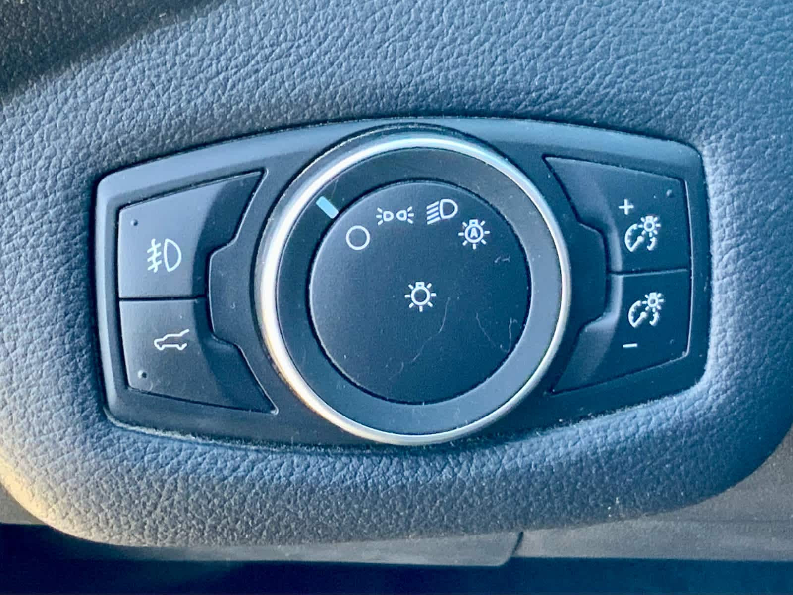 Thumbnail: 2018 Ford Escape - 46