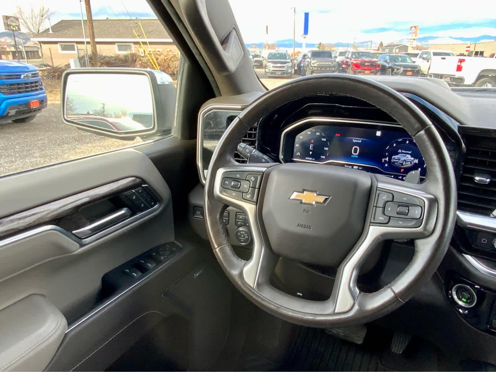 Thumbnail: 2022 Chevrolet Silverado 1500 - 45