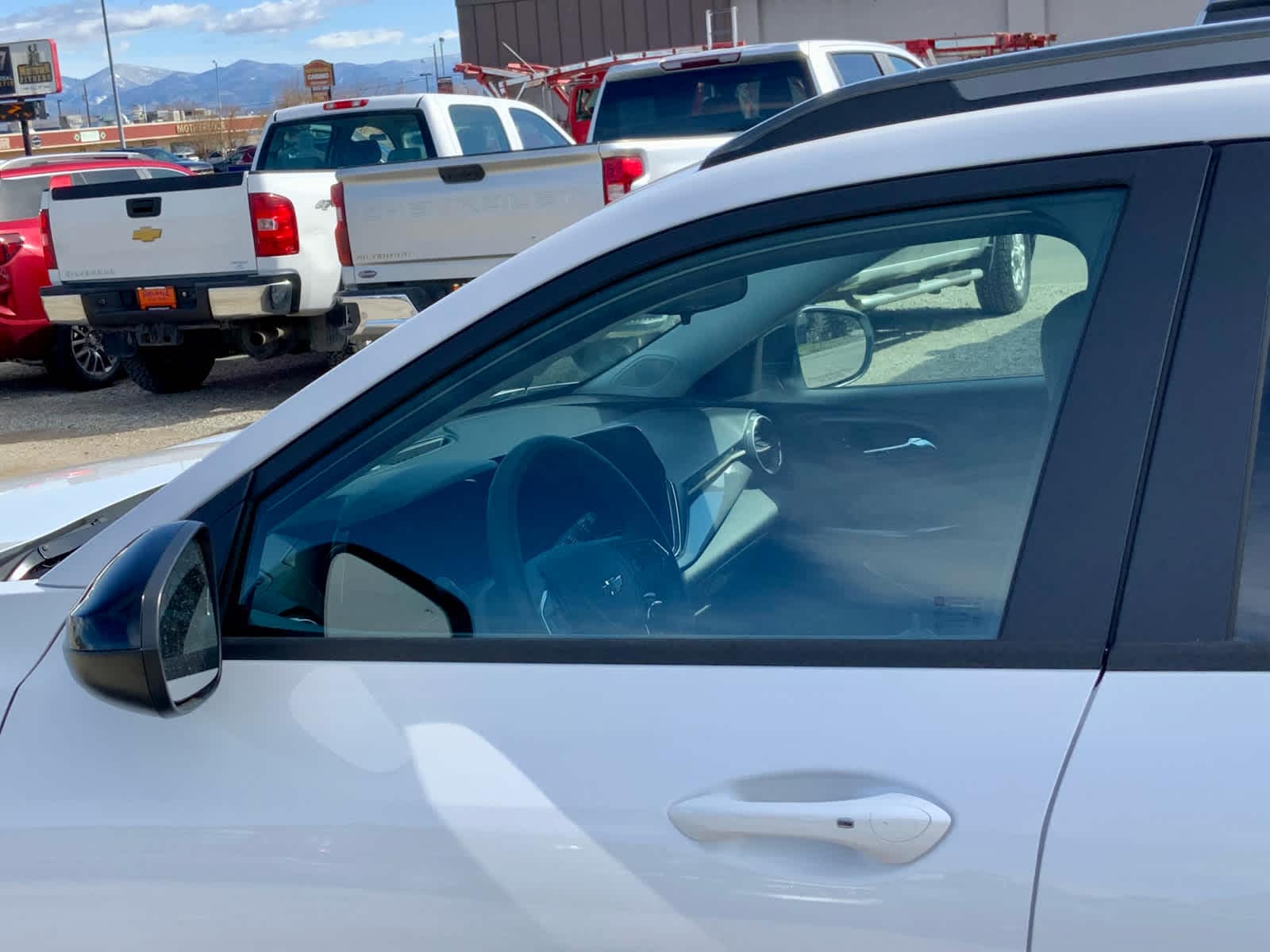 Thumbnail: 2026 Chevrolet Trax - 11